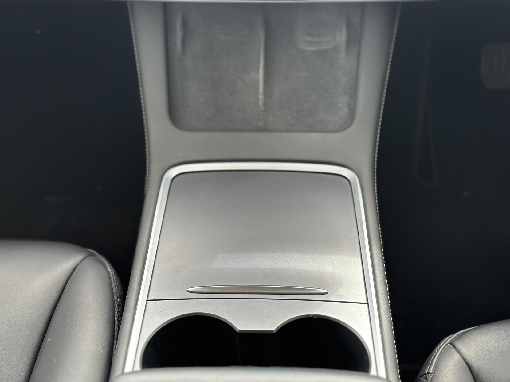 Tesla Model 3 Standard Range Plus Saloon 4dr Electric Auto RWD (241 bhp)