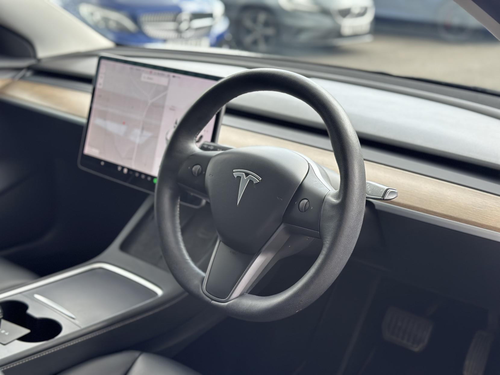 Tesla Model 3 Standard Range Plus Saloon 4dr Electric Auto RWD (241 bhp)