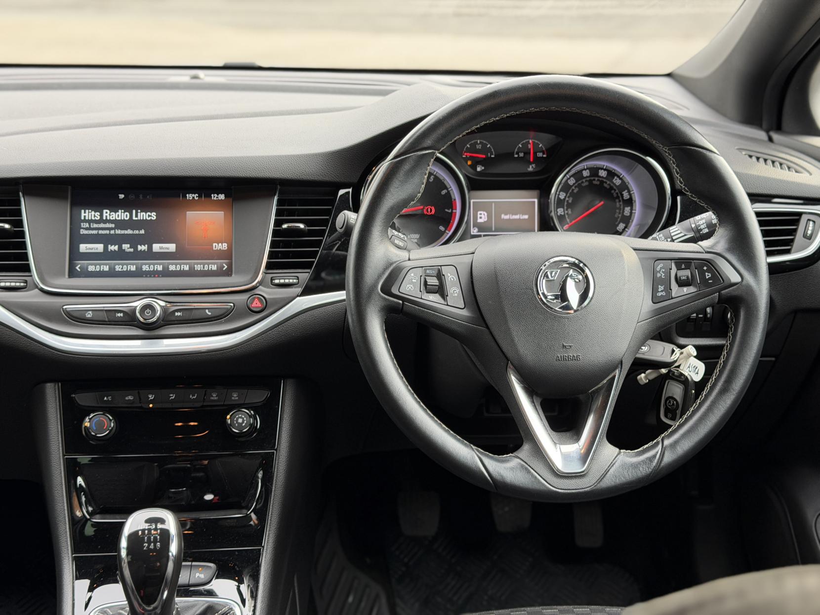 Vauxhall Astra 1.4i Turbo SRi Sports Tourer 5dr Petrol Manual Euro 6 (150 ps)