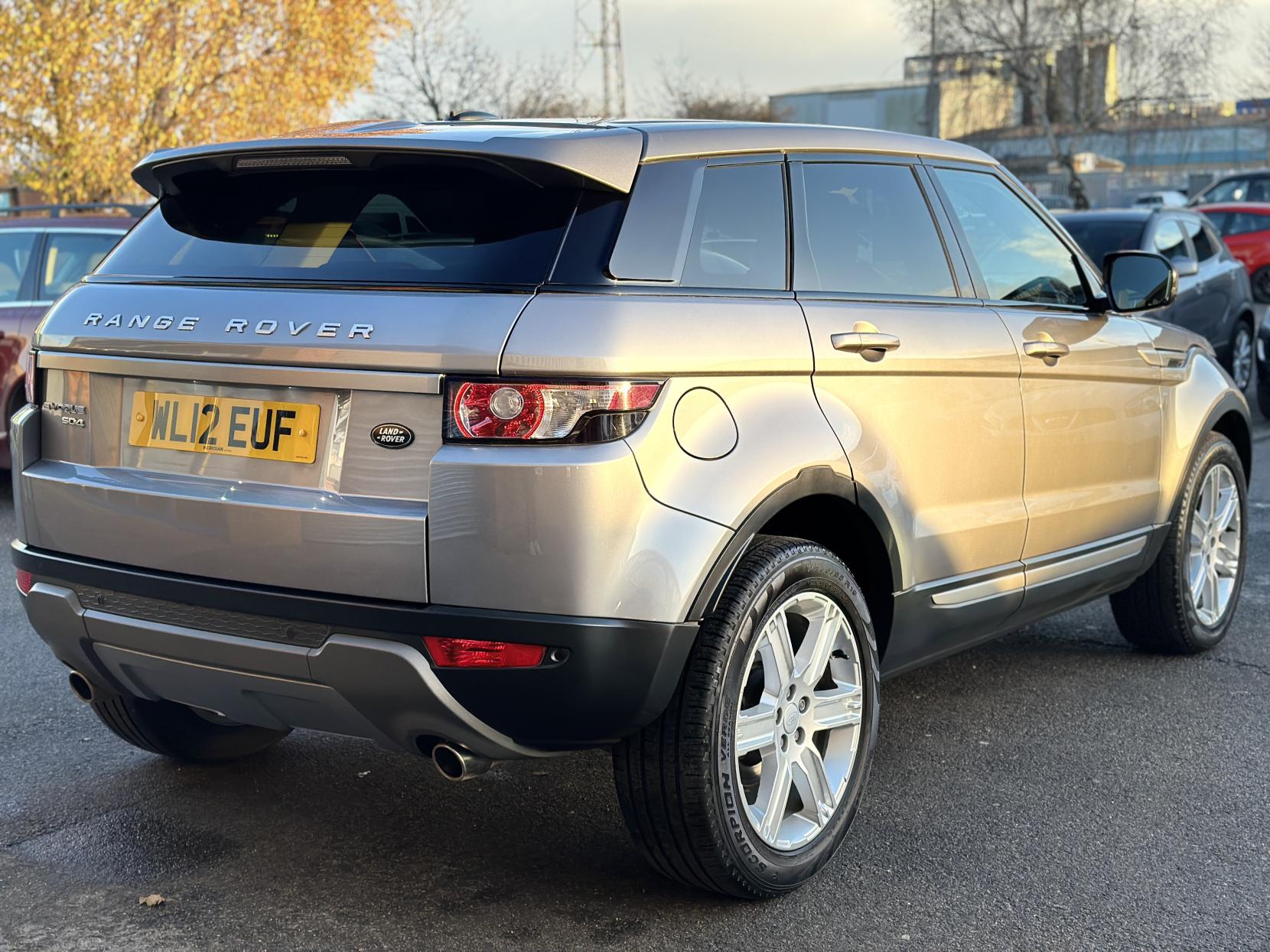 Land Rover Range Rover Evoque 2.2 SD4 Pure SUV 5dr Diesel Manual 4WD Euro 5 (s/s) (190 ps)