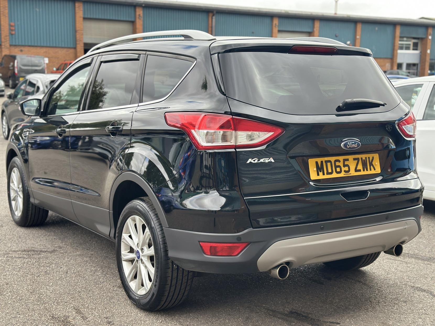 Ford Kuga 2.0 TDCi Titanium SUV 5dr Diesel Manual 2WD Euro 6 (s/s) (150 ps)