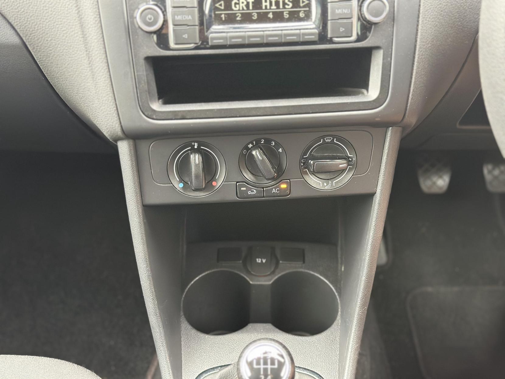 Volkswagen Polo 1.2 S Hatchback 5dr Petrol Manual Euro 5 (A/C) (60 ps)