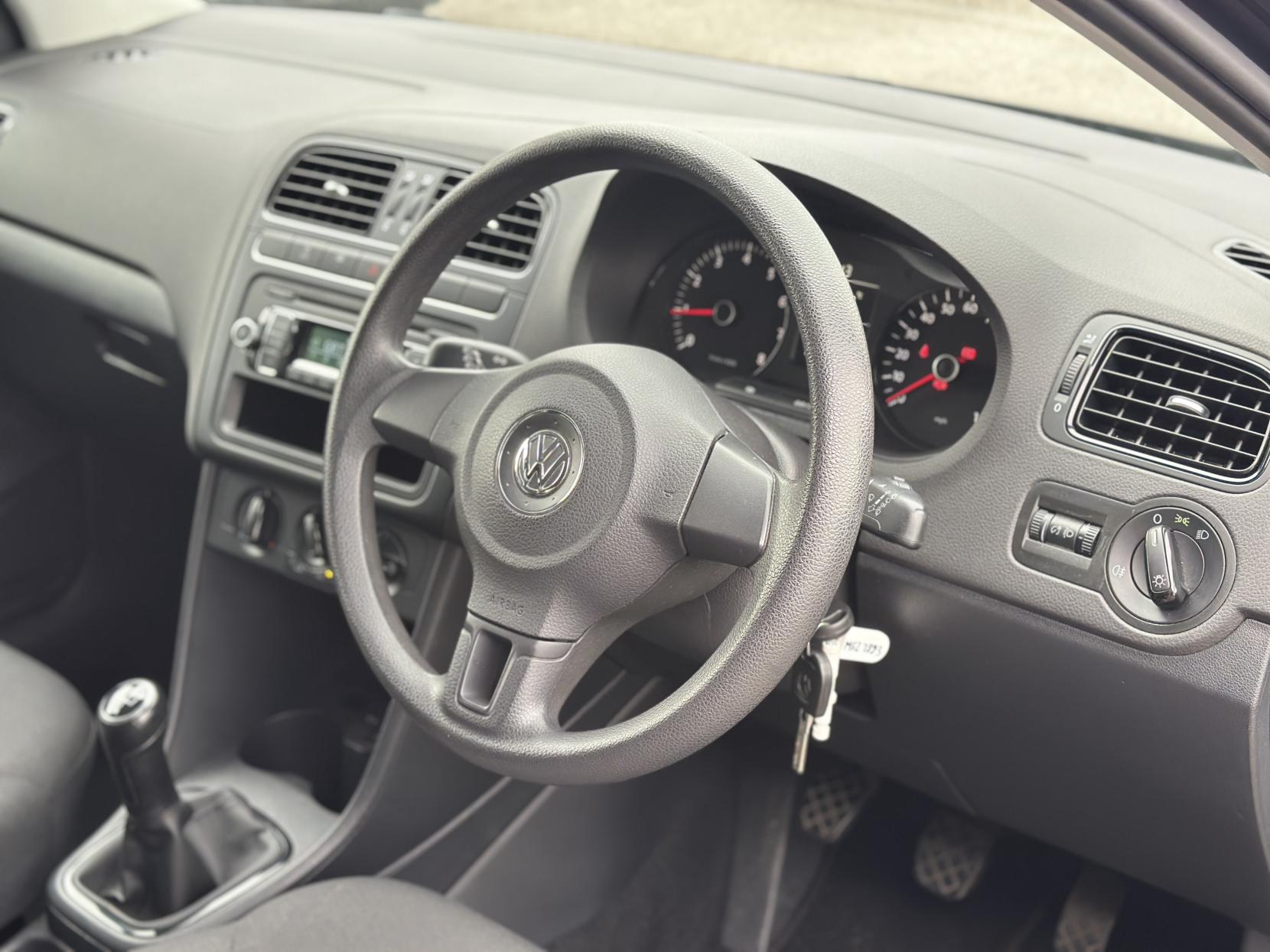 Volkswagen Polo 1.2 S Hatchback 5dr Petrol Manual Euro 5 (A/C) (60 ps)