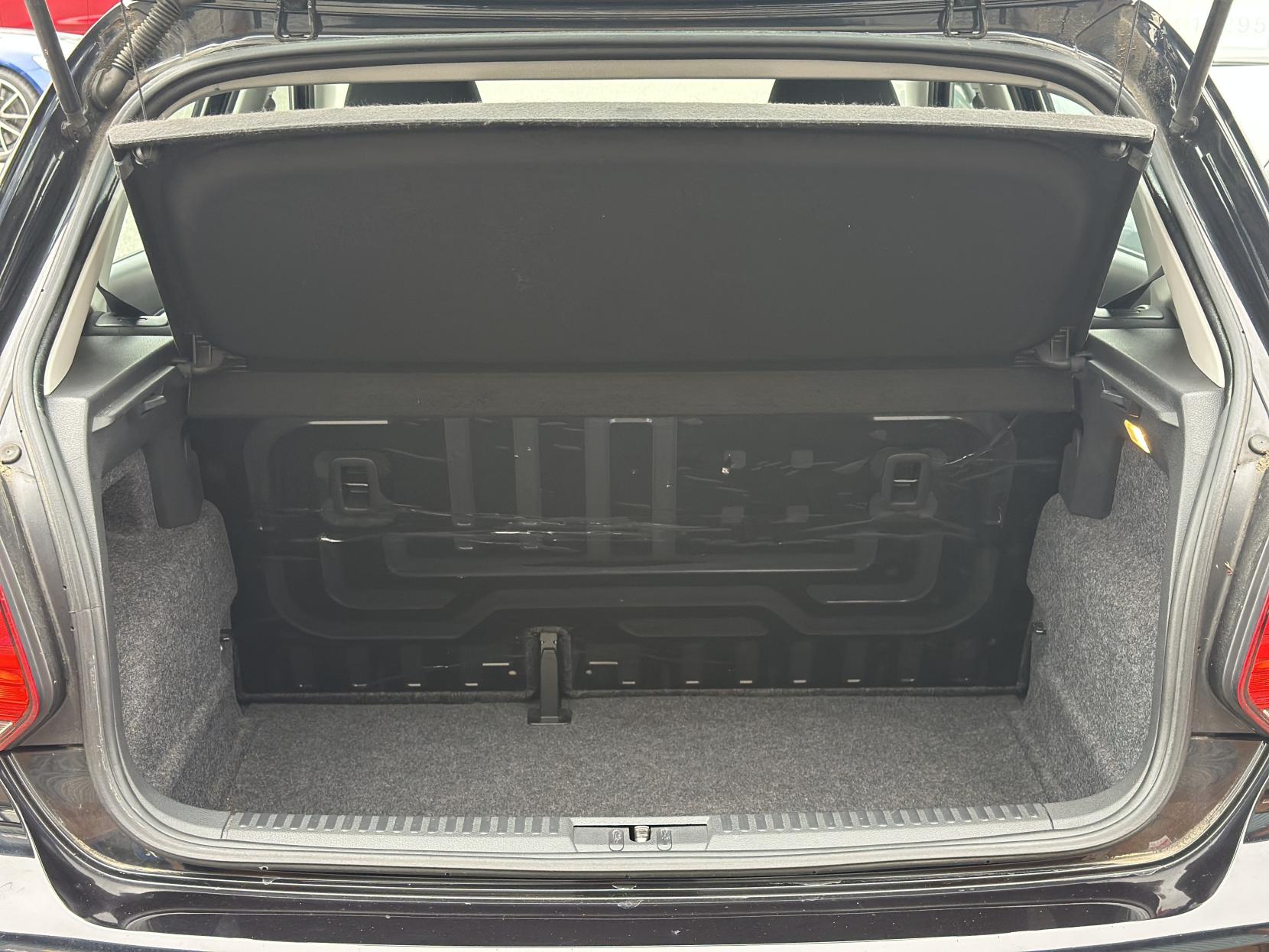 Volkswagen Polo 1.2 S Hatchback 5dr Petrol Manual Euro 5 (A/C) (60 ps)