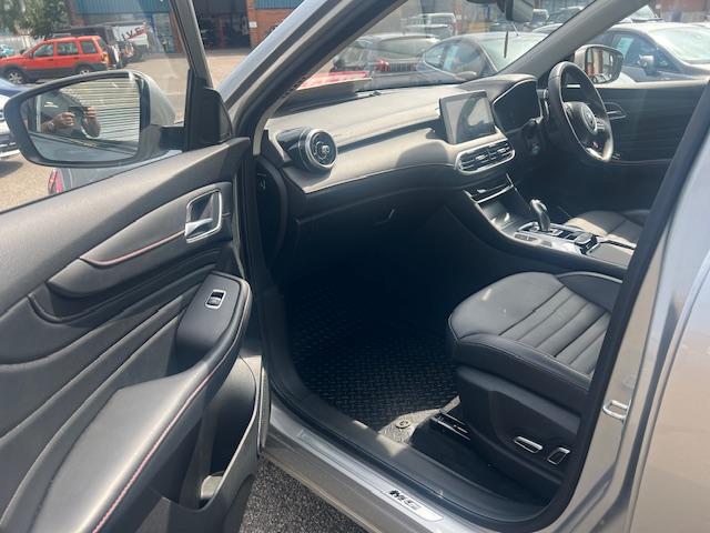 MG MG HS 1.5 T-GDI Exclusive SUV 5dr Petrol DCT Euro 6 (s/s) (162 ps)