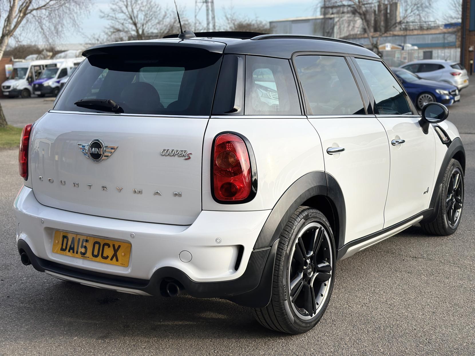 MINI Countryman 1.6 Cooper S SUV 5dr Petrol Auto ALL4 Euro 5 (184 ps)