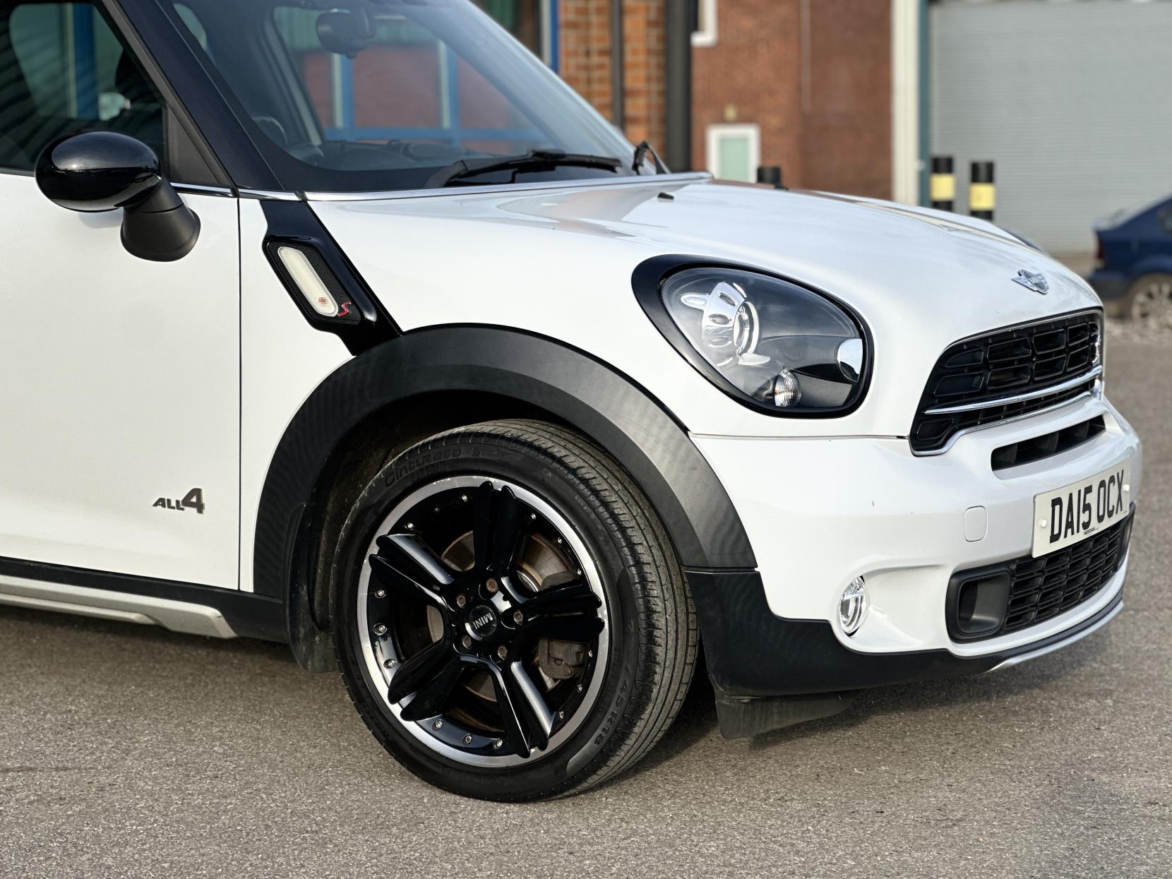 MINI Countryman 1.6 Cooper S SUV 5dr Petrol Auto ALL4 Euro 5 (184 ps)