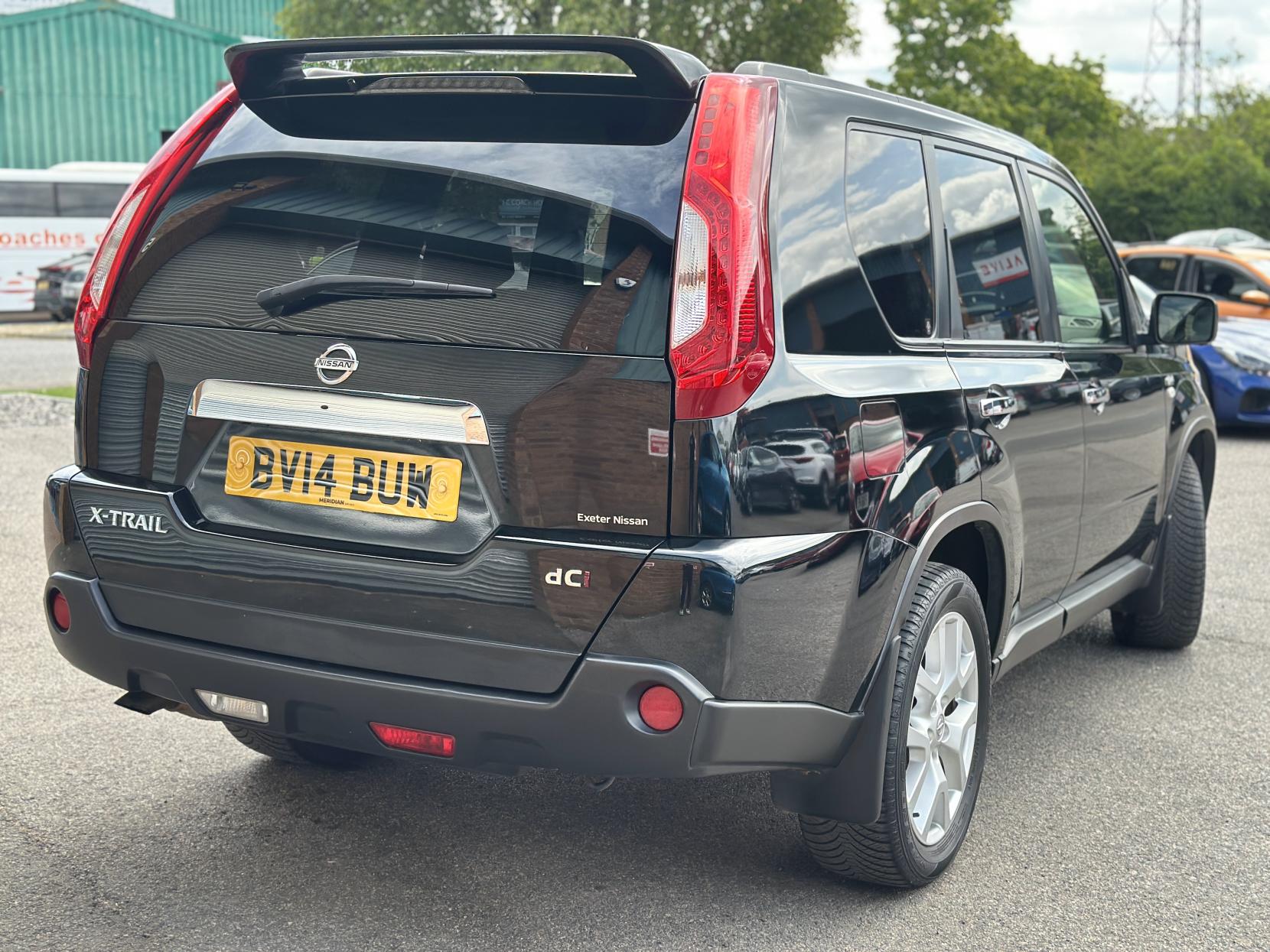 Nissan X-Trail 2.0 dCi n-tec+ SUV 5dr Diesel Manual 4WD Euro 5 (173 ps)