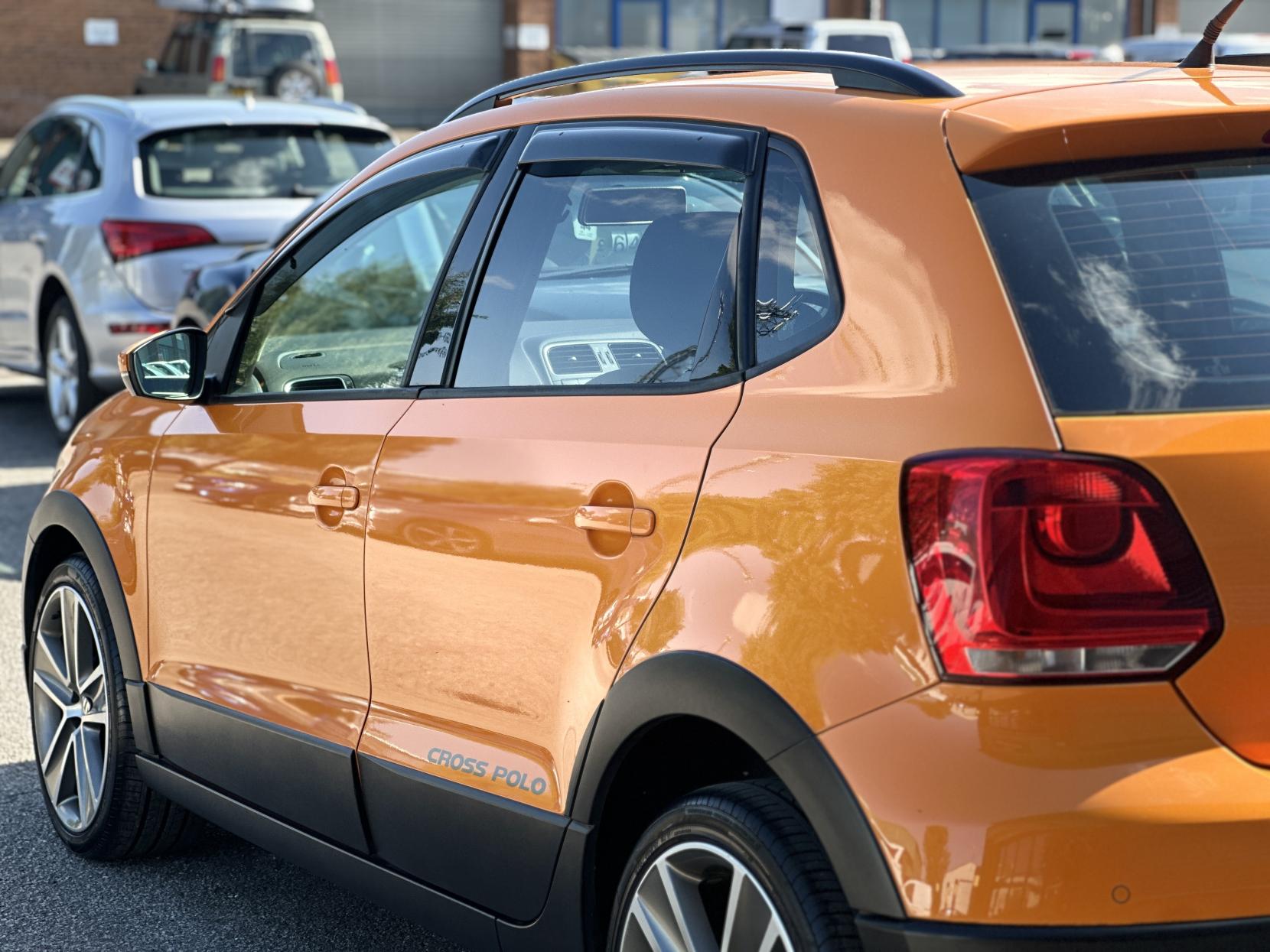 Volkswagen Polo 1.2 Cross Hatchback (2009 - 2014)
