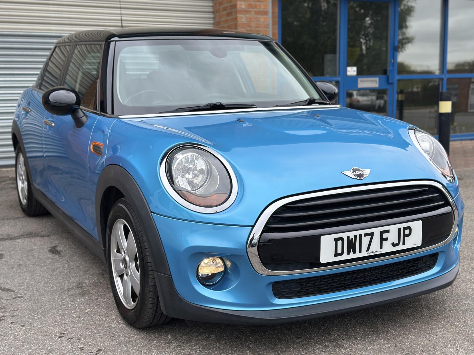 MINI Hatch 1.5 Cooper D Hatchback 5dr Diesel Manual Euro 6 (s/s) (116 ps)