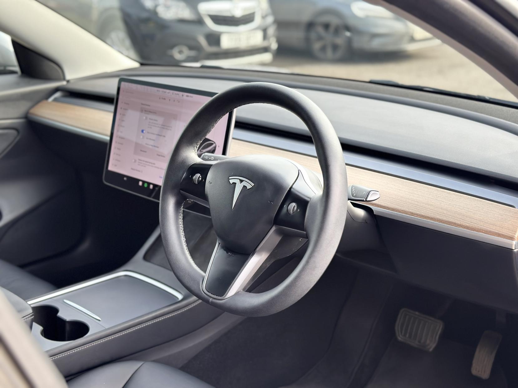 Tesla Model 3 Standard Range Plus Saloon 4dr Electric Auto RWD (241 bhp)