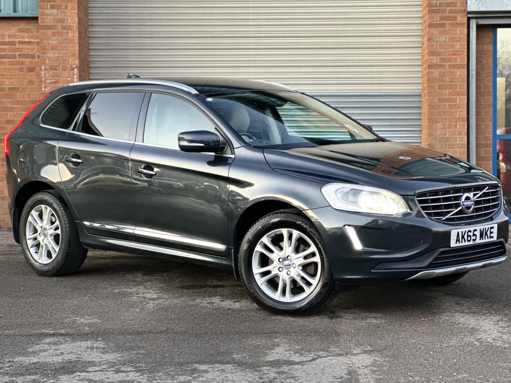 Volvo XC60 2.4 D5 SE Lux Nav SUV 5dr Diesel Manual AWD Euro 6 (s/s) (220 ps)