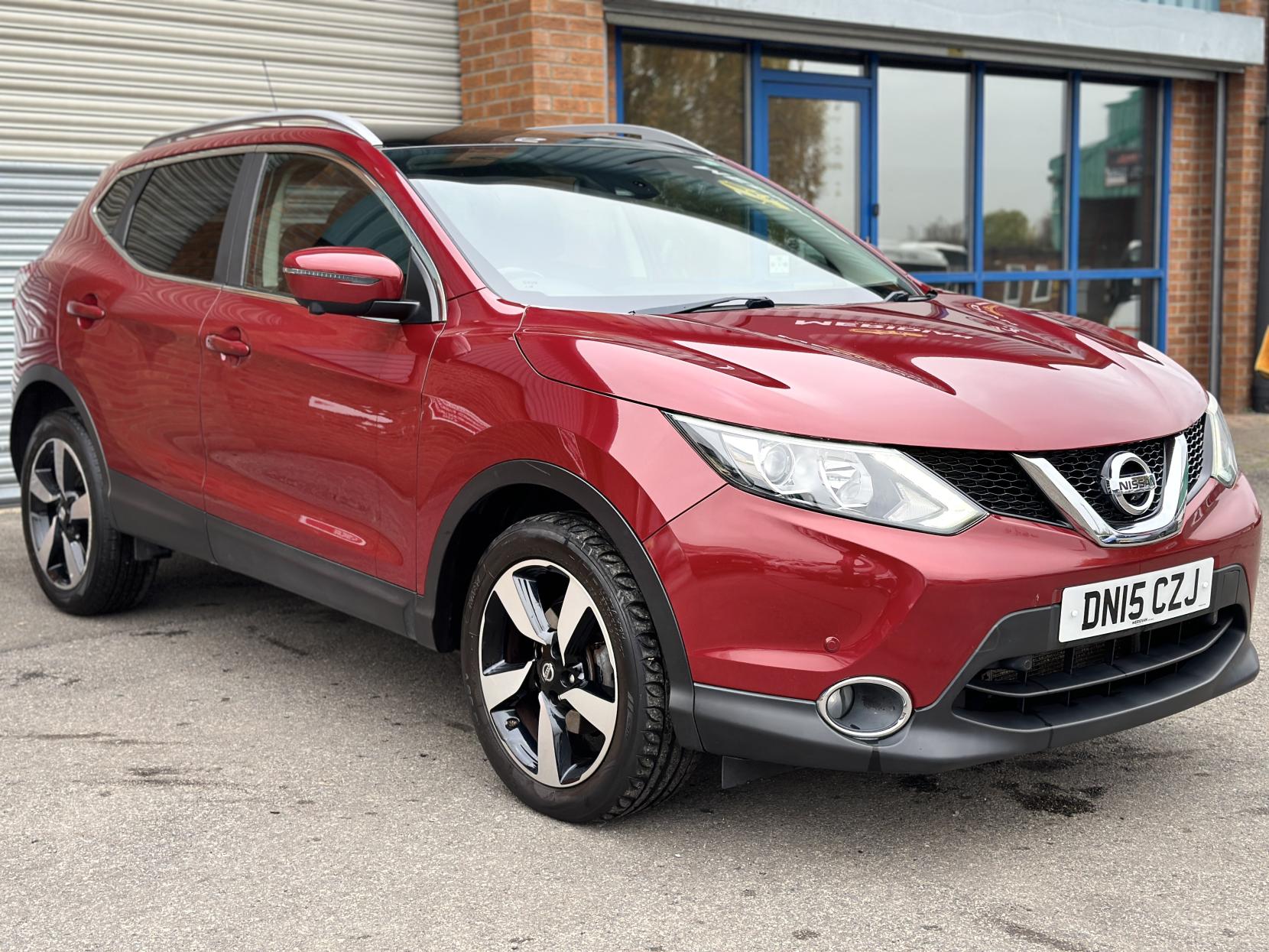 Nissan Qashqai 1.2 DIG-T n-tec+ SUV 5dr Petrol Manual 2WD Euro 5 (s/s) (115 ps)