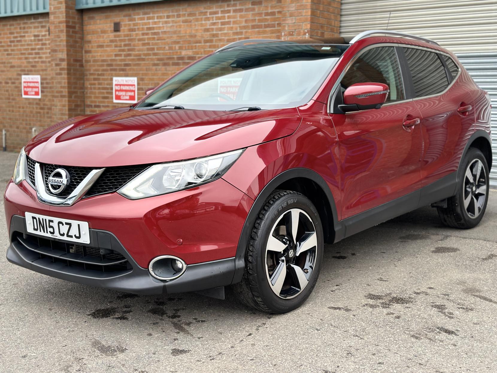 Nissan Qashqai 1.2 DIG-T n-tec+ SUV 5dr Petrol Manual 2WD Euro 5 (s/s) (115 ps)