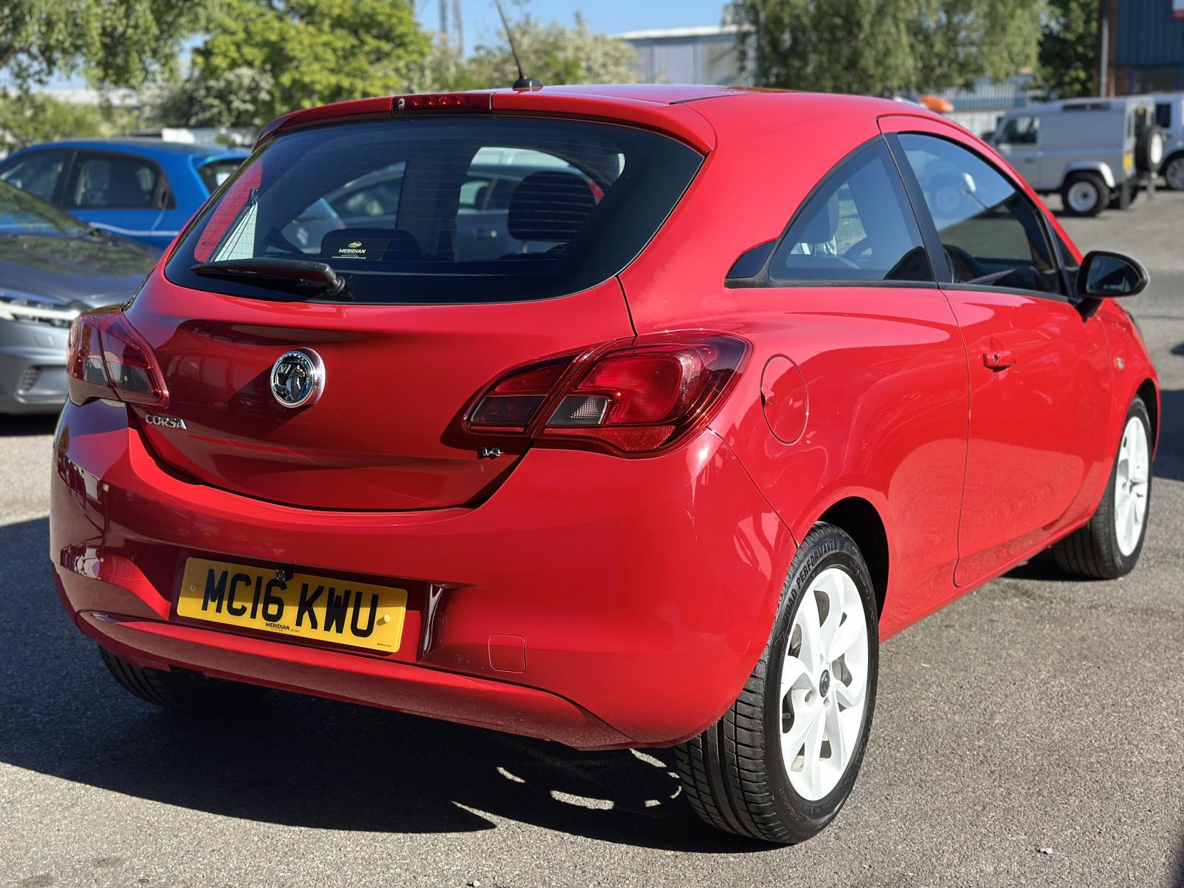 Vauxhall Corsa 1.4i ecoFLEX Sting Hatchback 3dr Petrol Manual Euro 6 (75 ps)