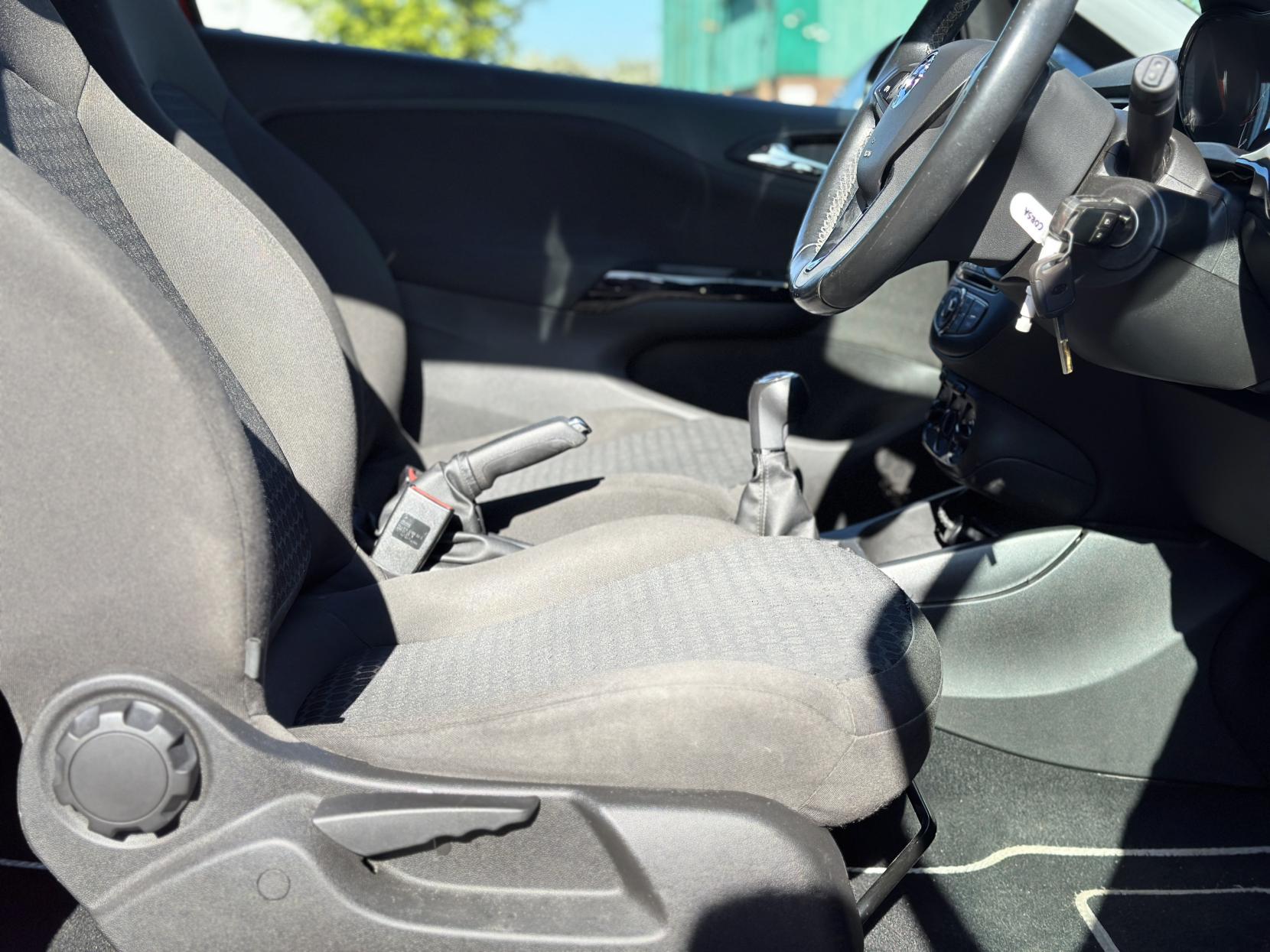 Vauxhall Corsa 1.4i ecoFLEX Sting Hatchback 3dr Petrol Manual Euro 6 (75 ps)
