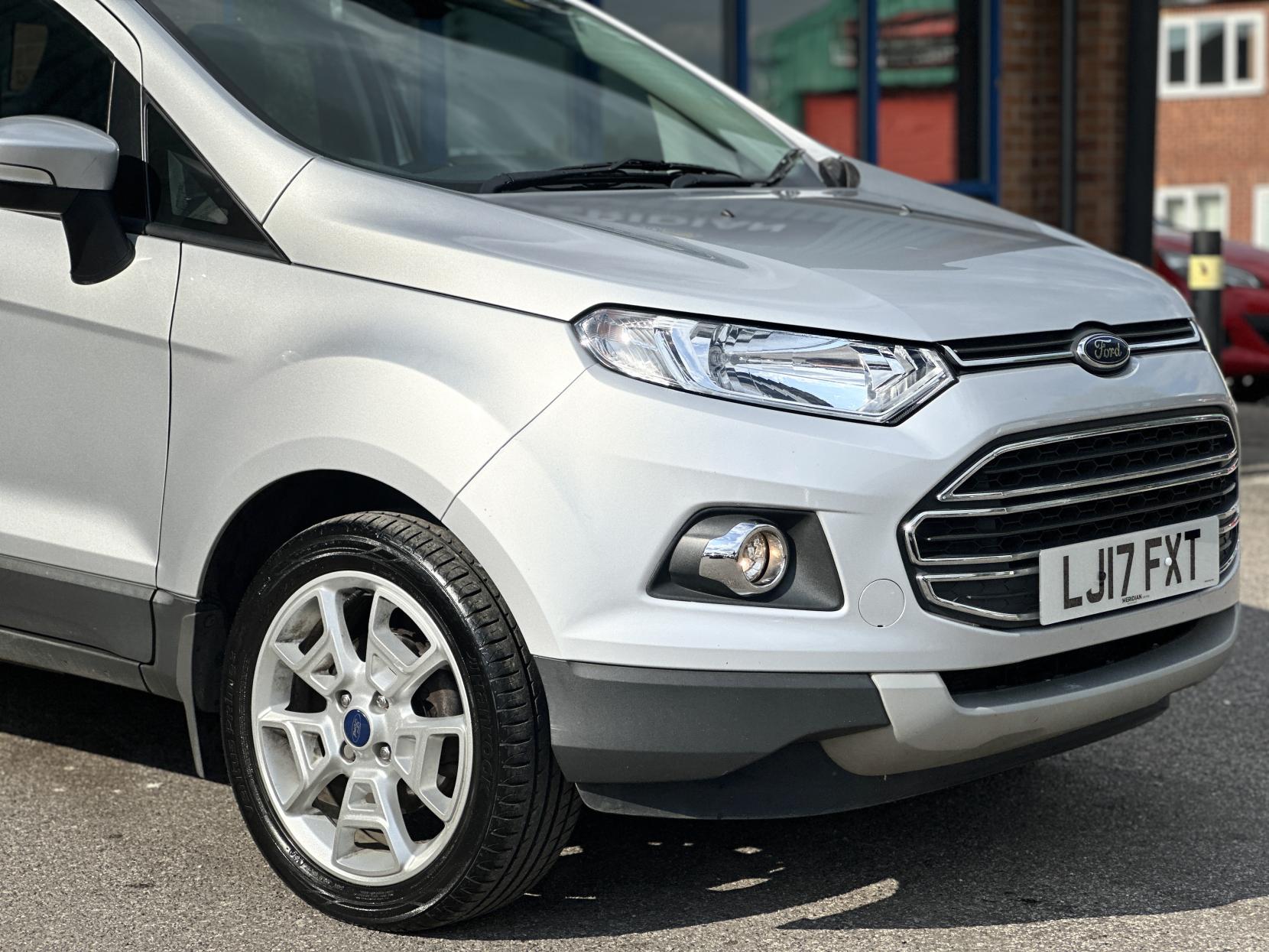 Ford EcoSport 1.5 Titanium SUV 5dr Petrol Powershift 2WD Euro 5 (112 ps)