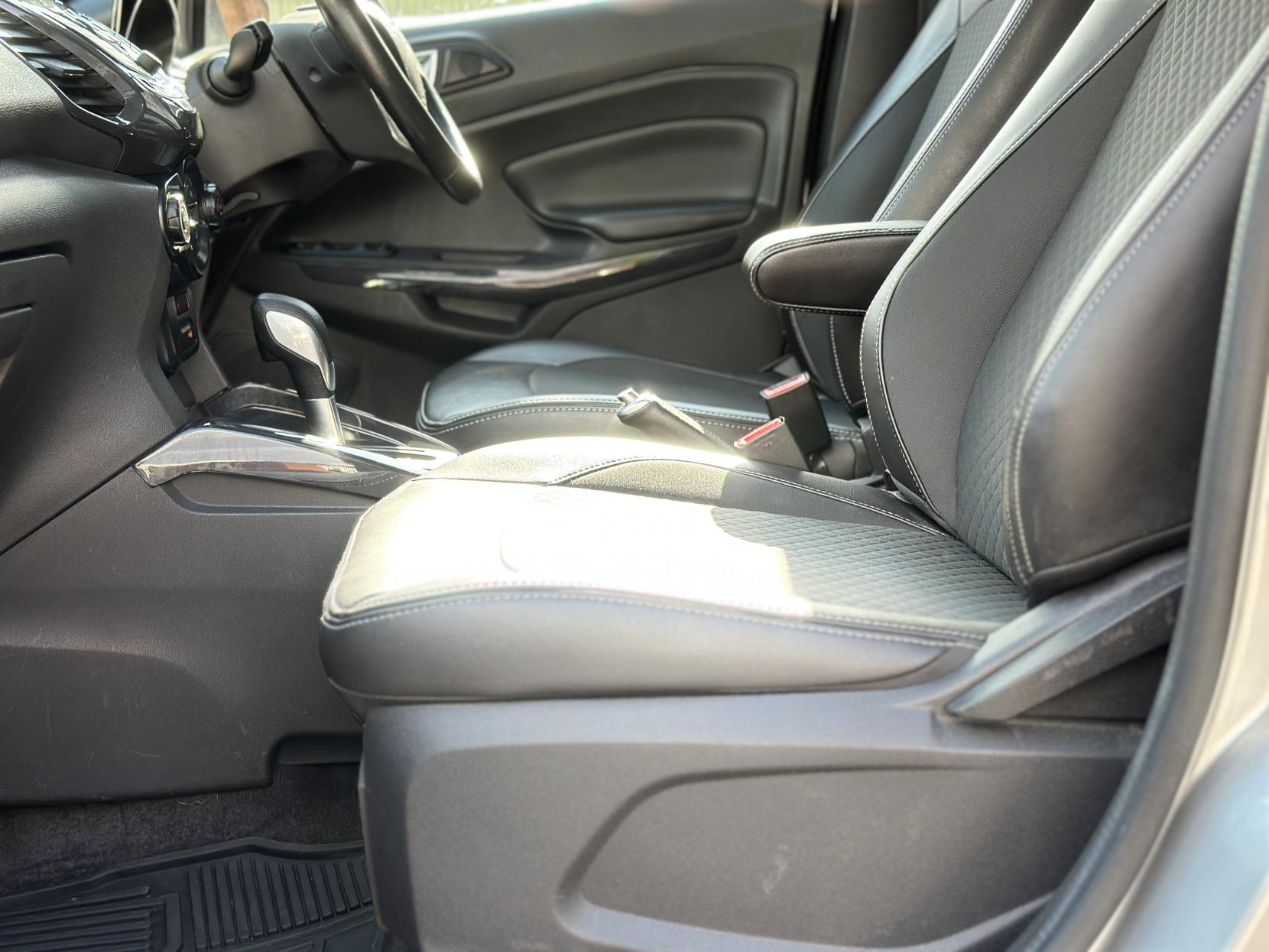 Ford EcoSport 1.5 Titanium SUV 5dr Petrol Powershift 2WD Euro 5 (112 ps)