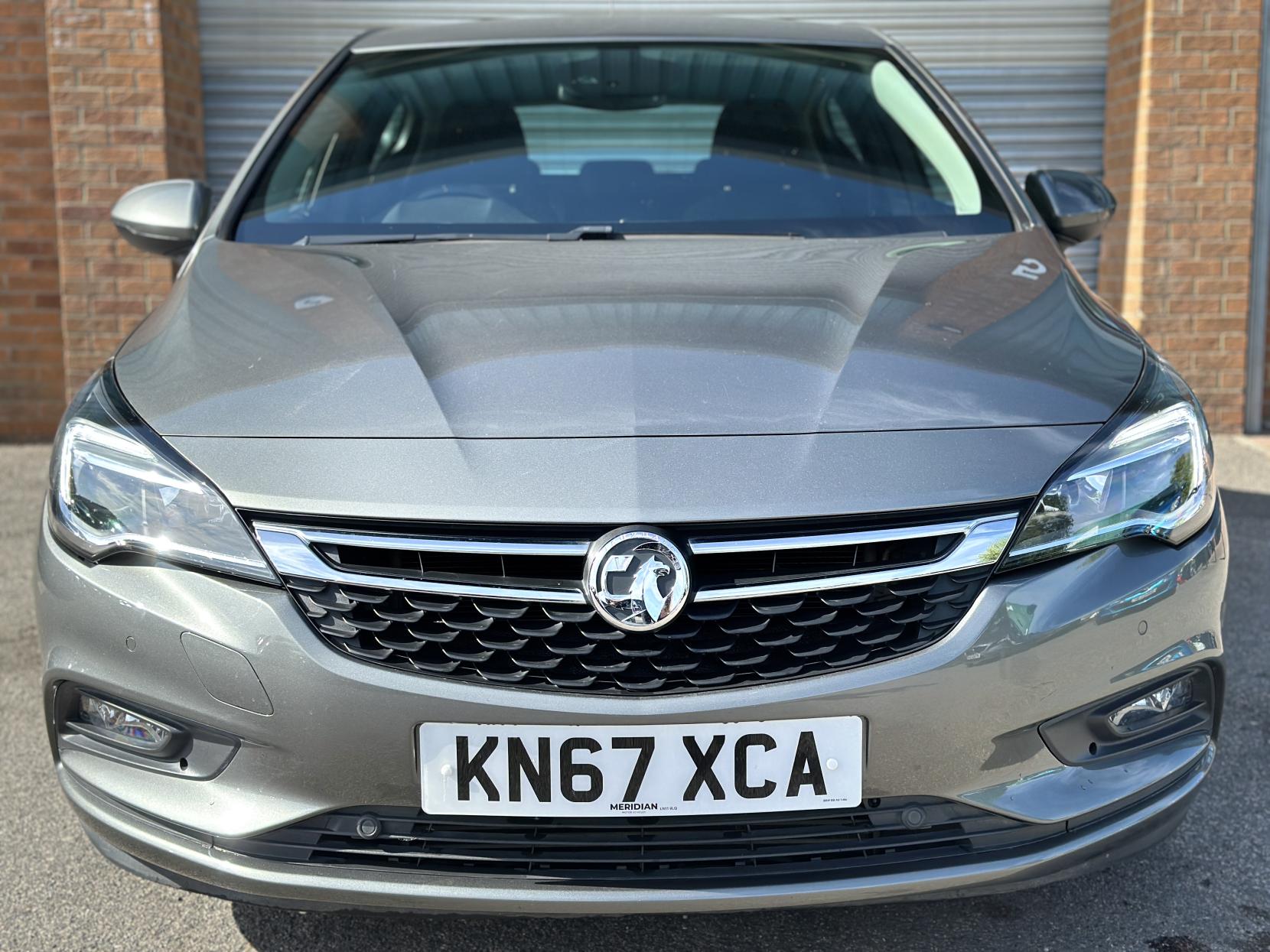 Vauxhall Astra 1.4i Turbo SRi Hatchback 5dr Petrol Auto Euro 6 (s/s) (150 ps)