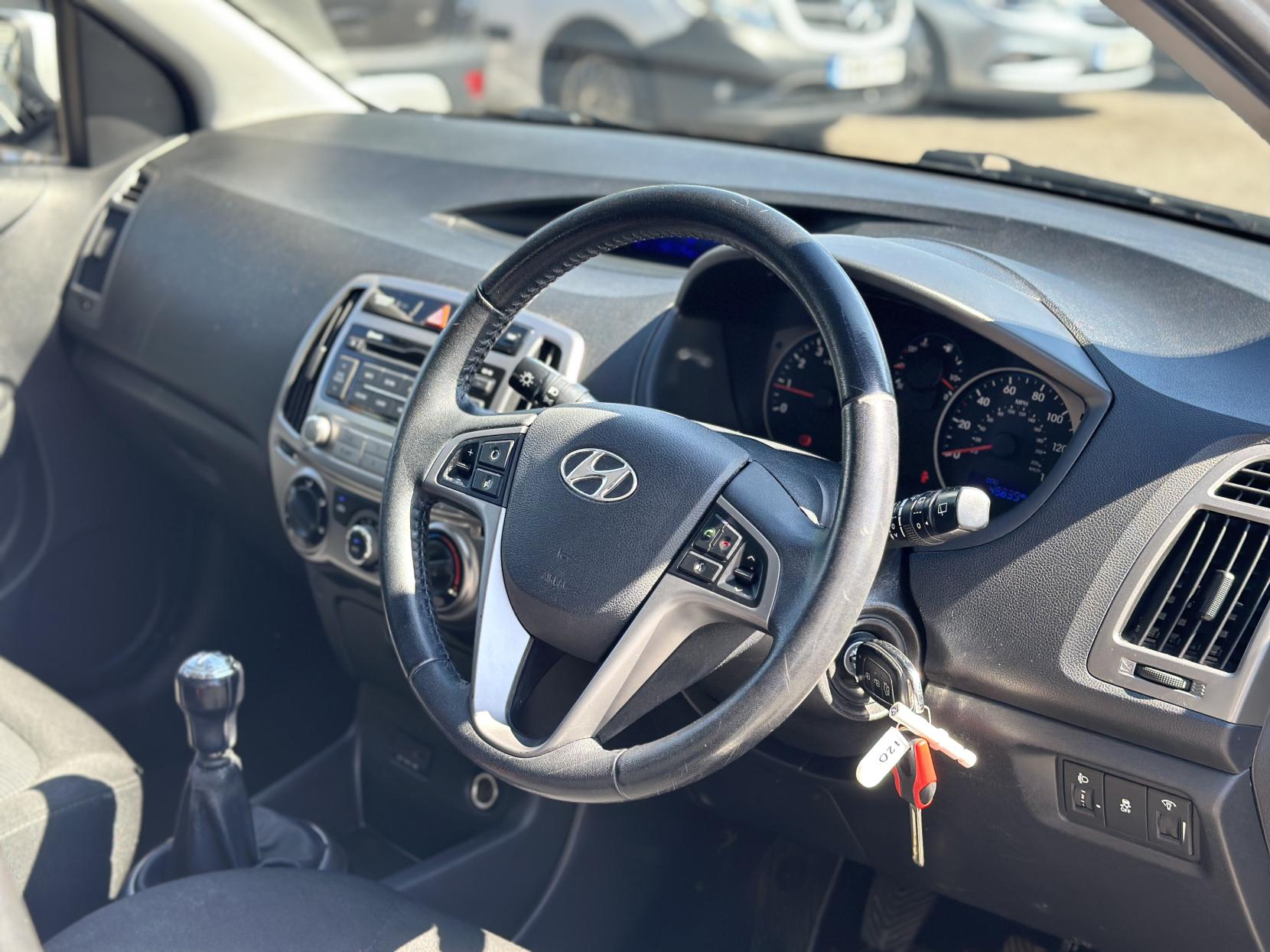 Hyundai i20 1.2 Active Hatchback 5dr Petrol Manual Euro 5 (85 bhp)