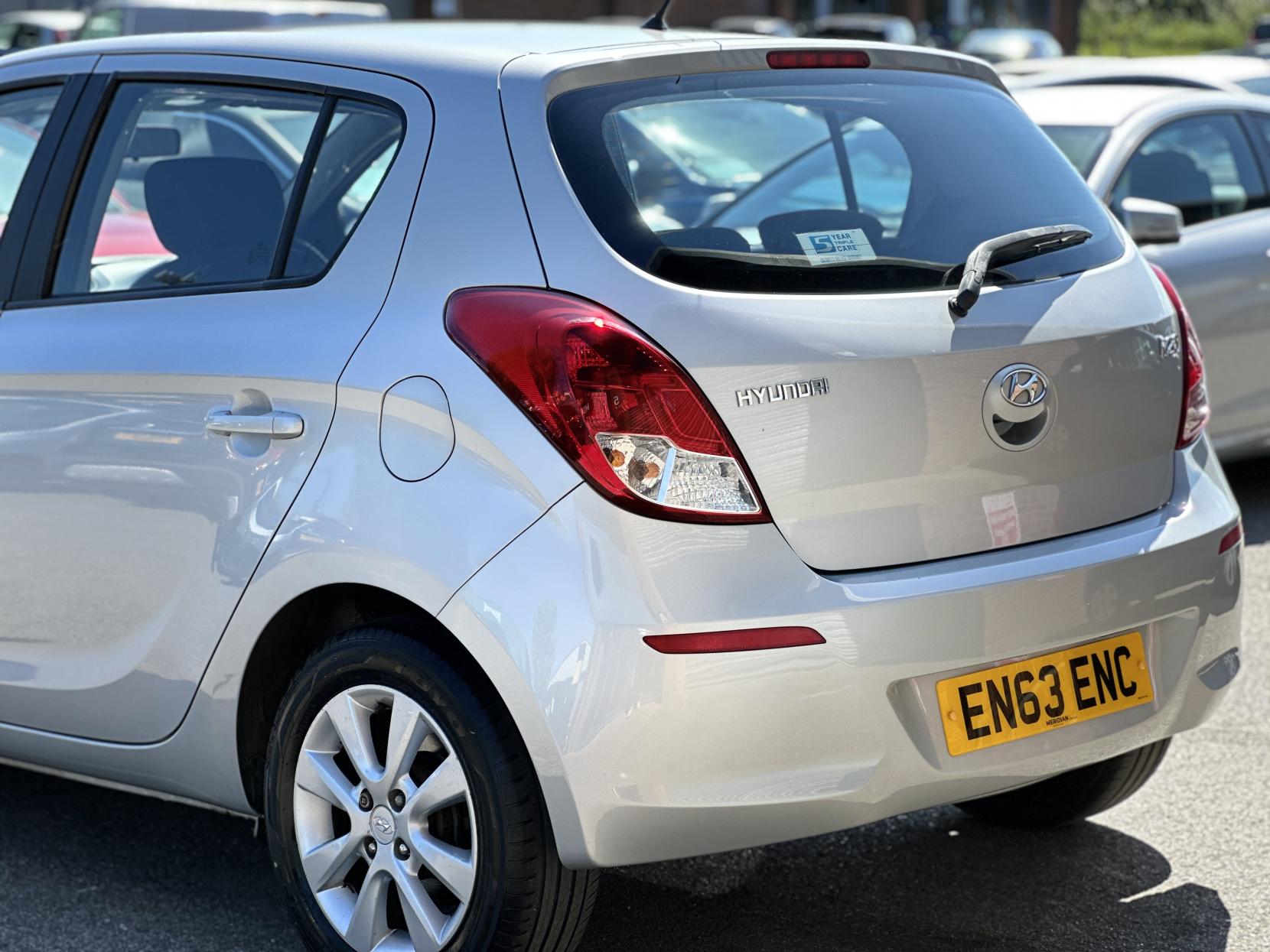 Hyundai i20 1.2 Active Hatchback 5dr Petrol Manual Euro 5 (85 bhp)