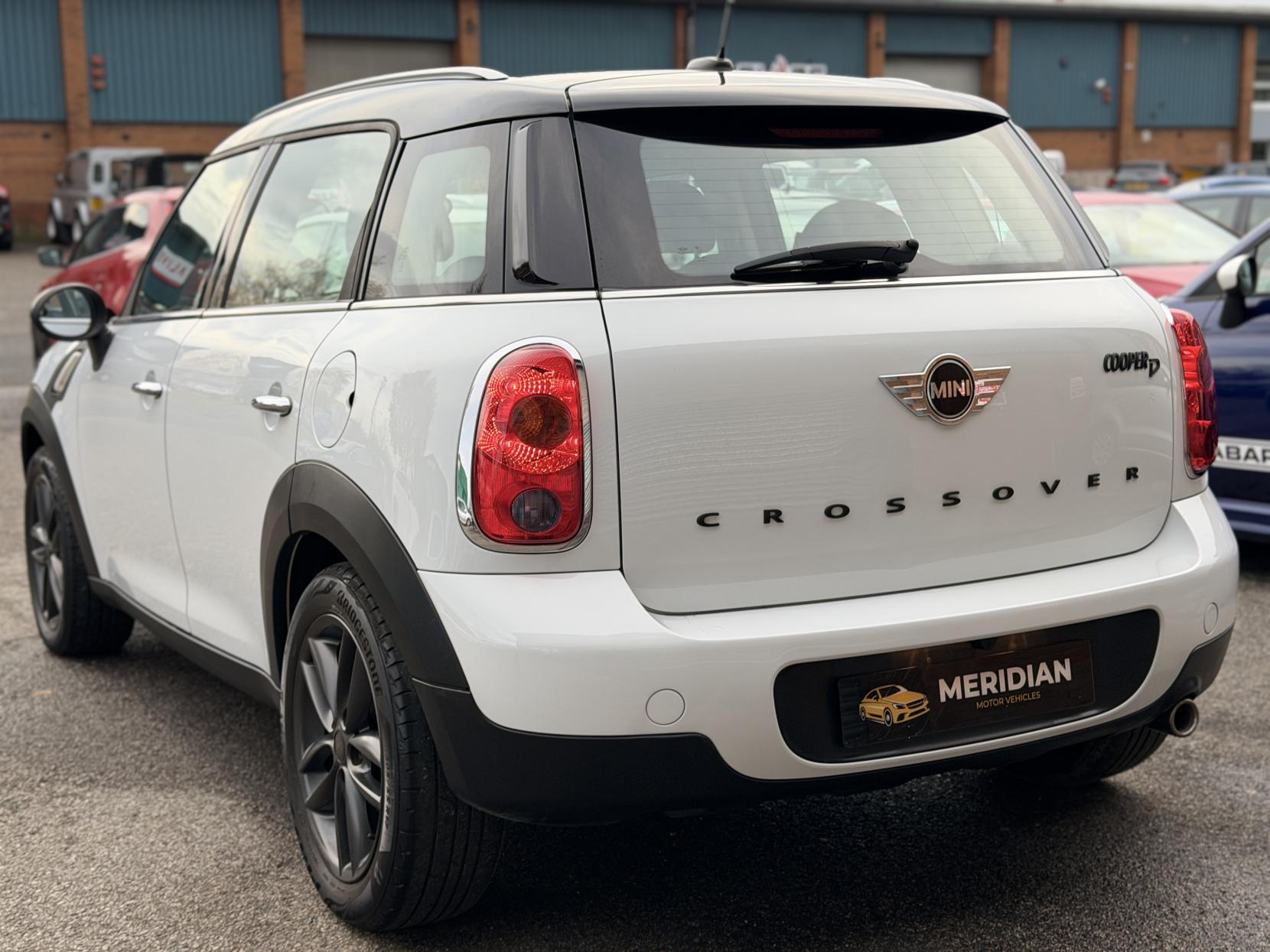 MINI Countryman 2.0 Cooper D SUV 5dr Diesel Auto Euro 5 (112 ps)