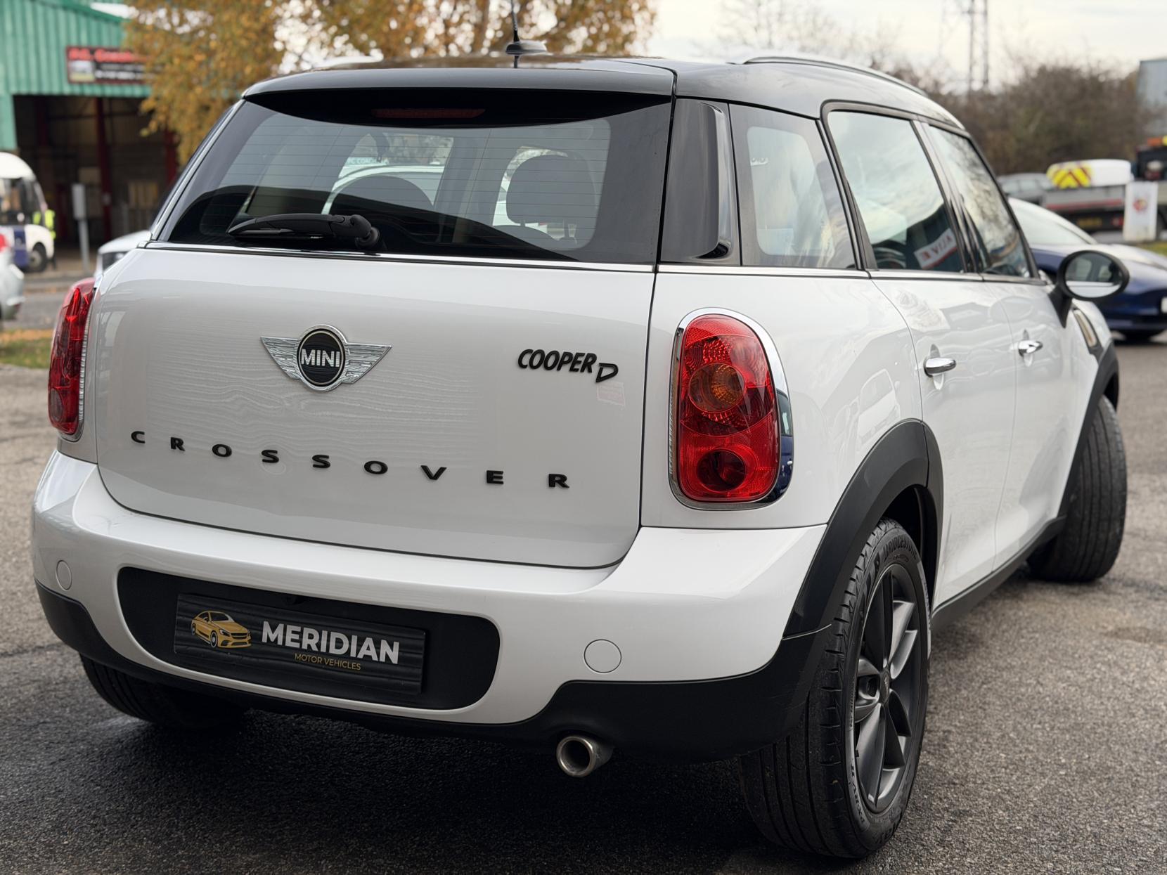 MINI Countryman 2.0 Cooper D SUV 5dr Diesel Auto Euro 5 (112 ps)