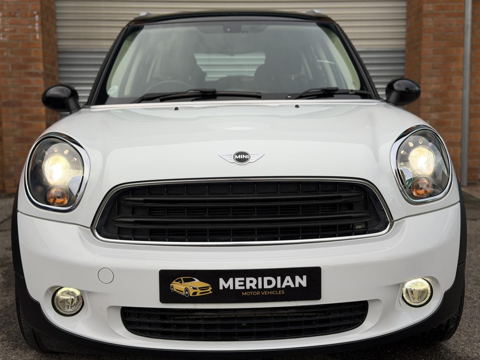 MINI Countryman 2.0 Cooper D SUV 5dr Diesel Auto Euro 5 (112 ps)