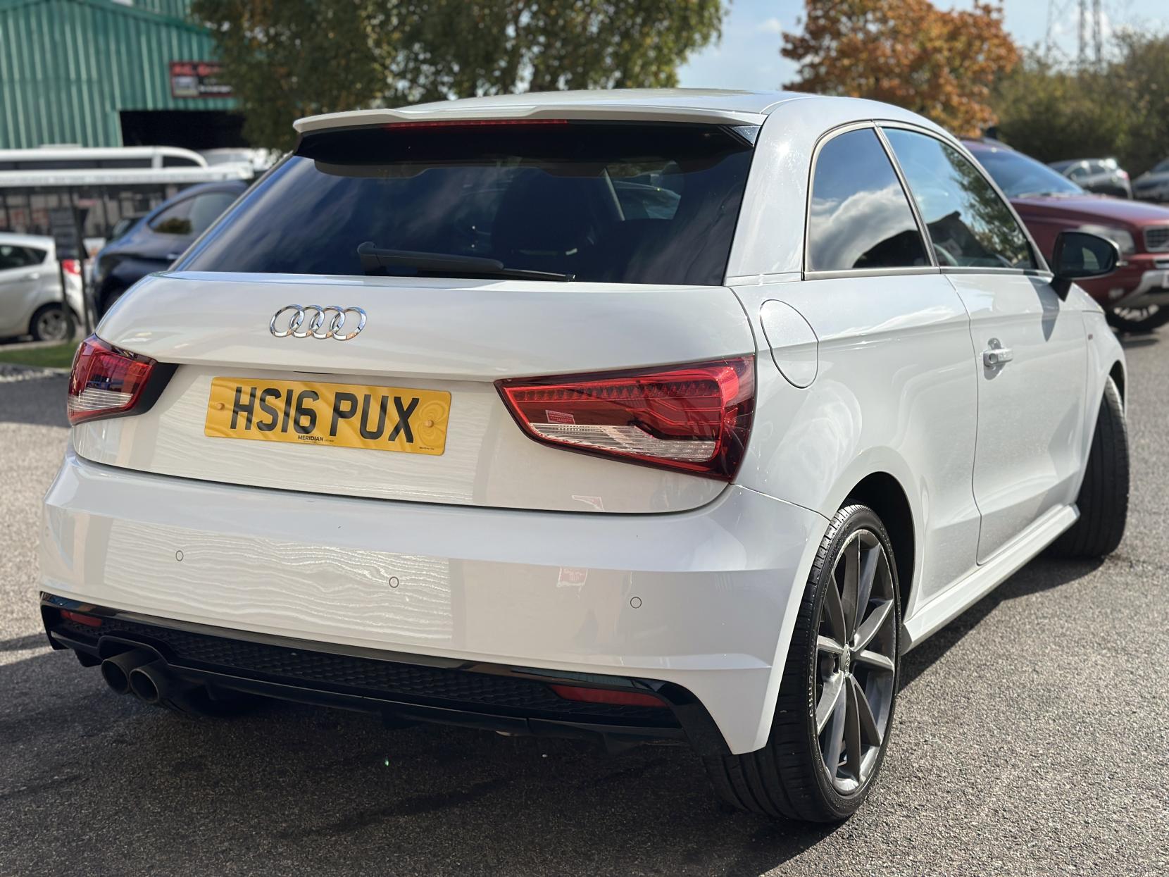 Audi A1 1.4 TFSI CoD Black Edition Hatchback 3dr Petrol Manual Euro 6 (s/s) (150 ps)