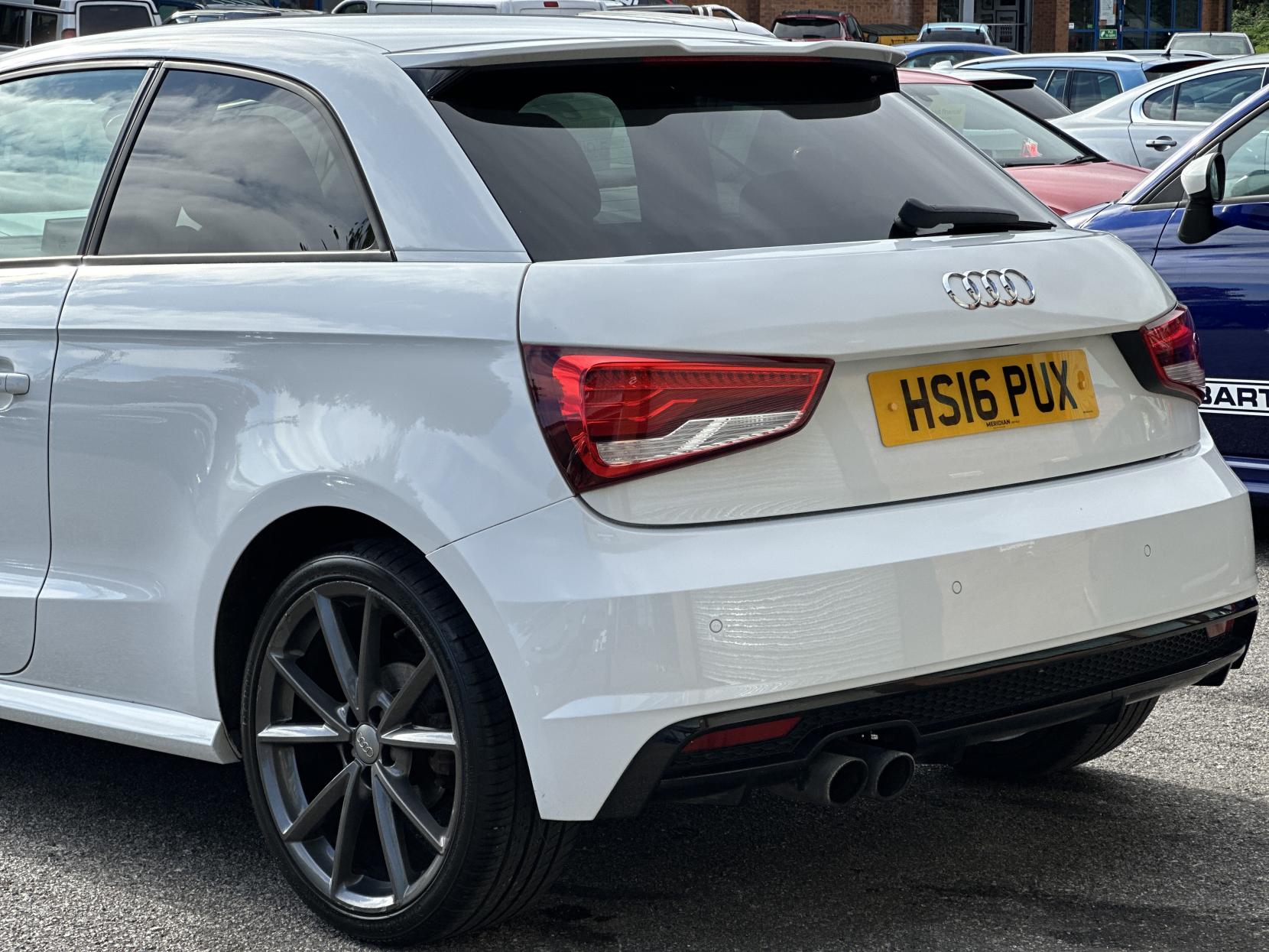 Audi A1 1.4 TFSI CoD Black Edition Hatchback 3dr Petrol Manual Euro 6 (s/s) (150 ps)