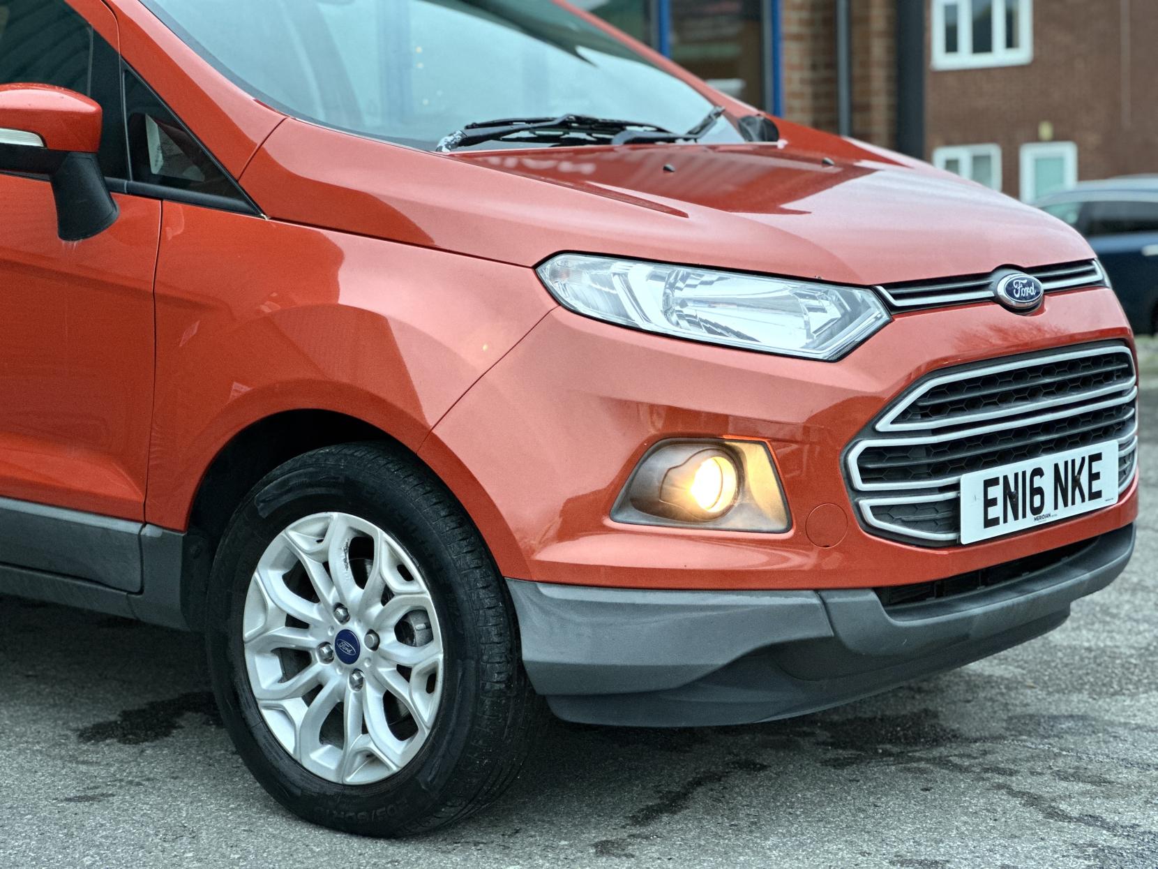 Ford EcoSport 1.5 TDCi Zetec SUV 5dr Diesel Manual 2WD Euro 6 (95 ps)