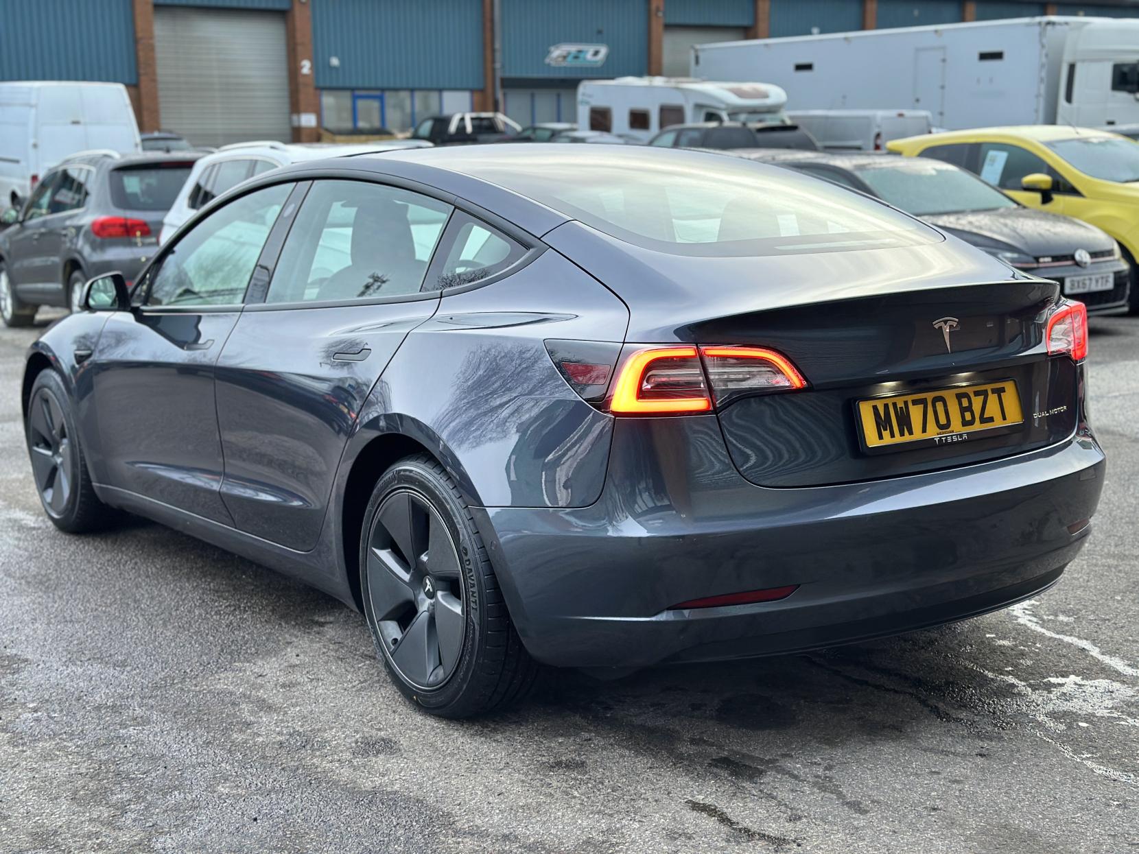 Tesla Model 3 (Dual Motor) Long Range Saloon 4dr Electric Auto 4WDE (346 ps)