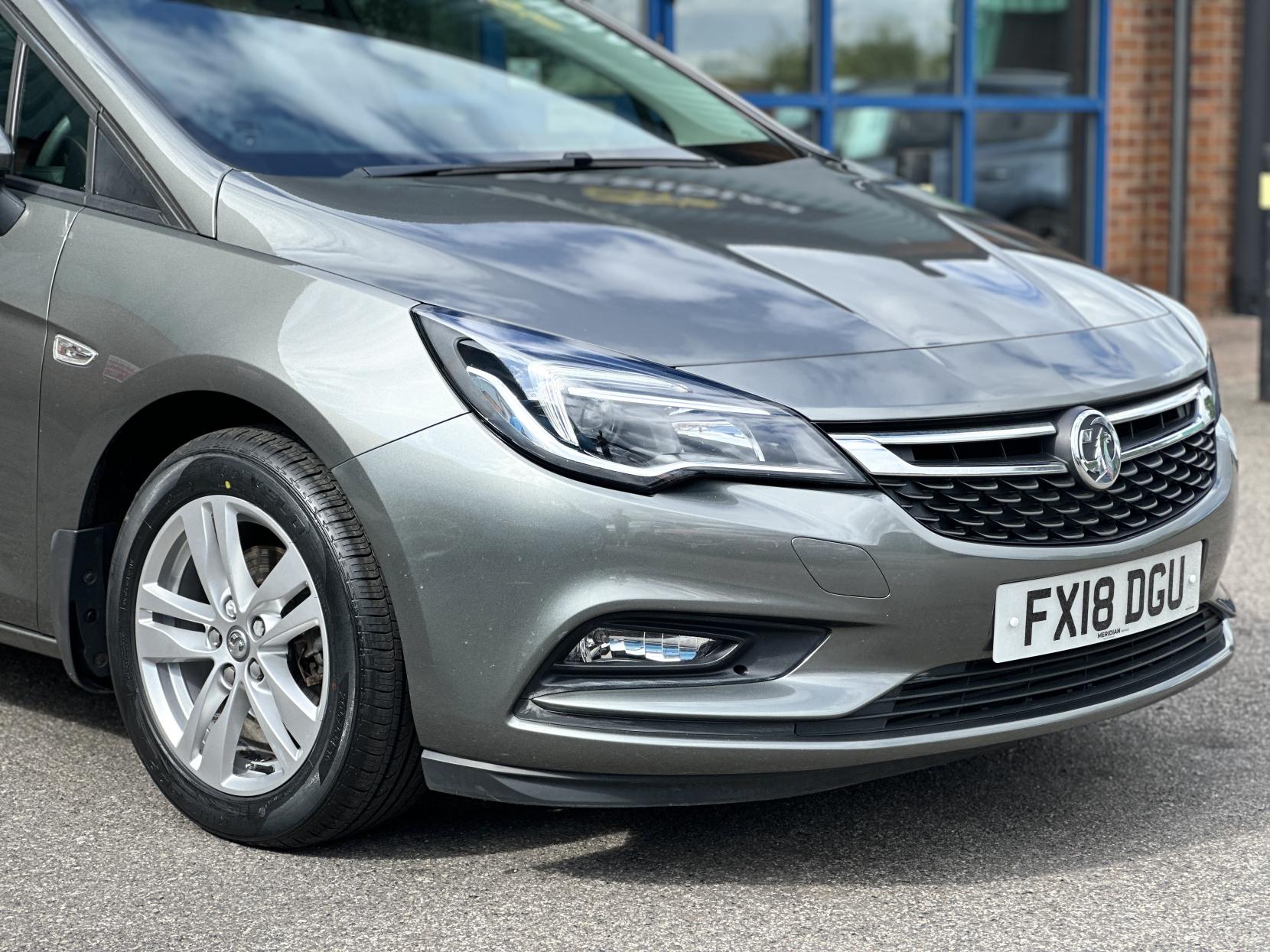 Vauxhall Astra 1.6 CDTi ecoFLEX Design Sports Tourer 5dr Diesel Manual Euro 6 (s/s) (110 ps)