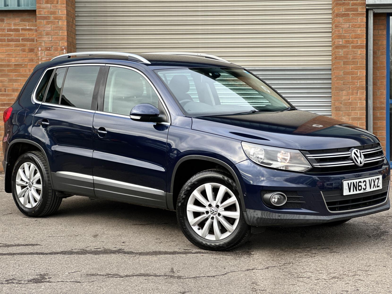 Volkswagen Tiguan 2.0 TDI BlueMotion Tech Match SUV 5dr Diesel DSG 4WD Euro 5 (s/s) (140 ps)