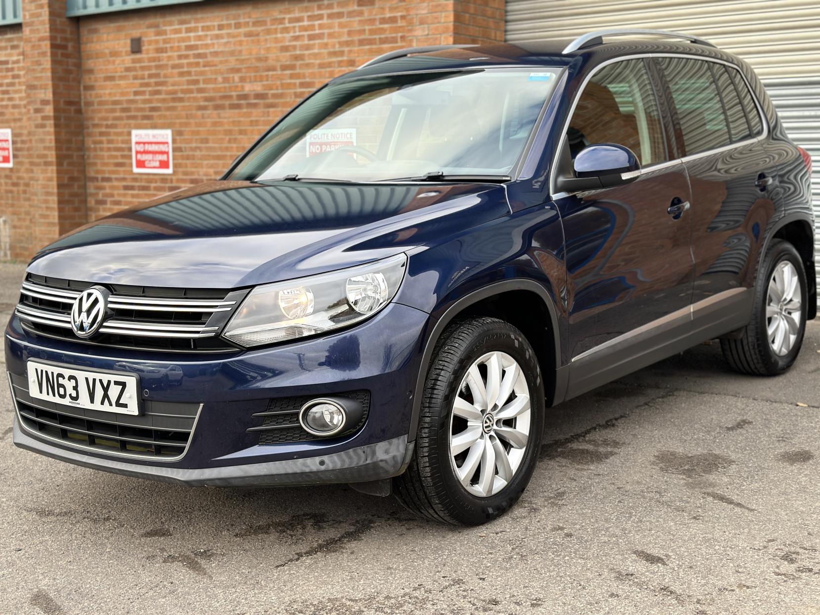 Volkswagen Tiguan 2.0 TDI BlueMotion Tech Match SUV 5dr Diesel DSG 4WD Euro 5 (s/s) (140 ps)