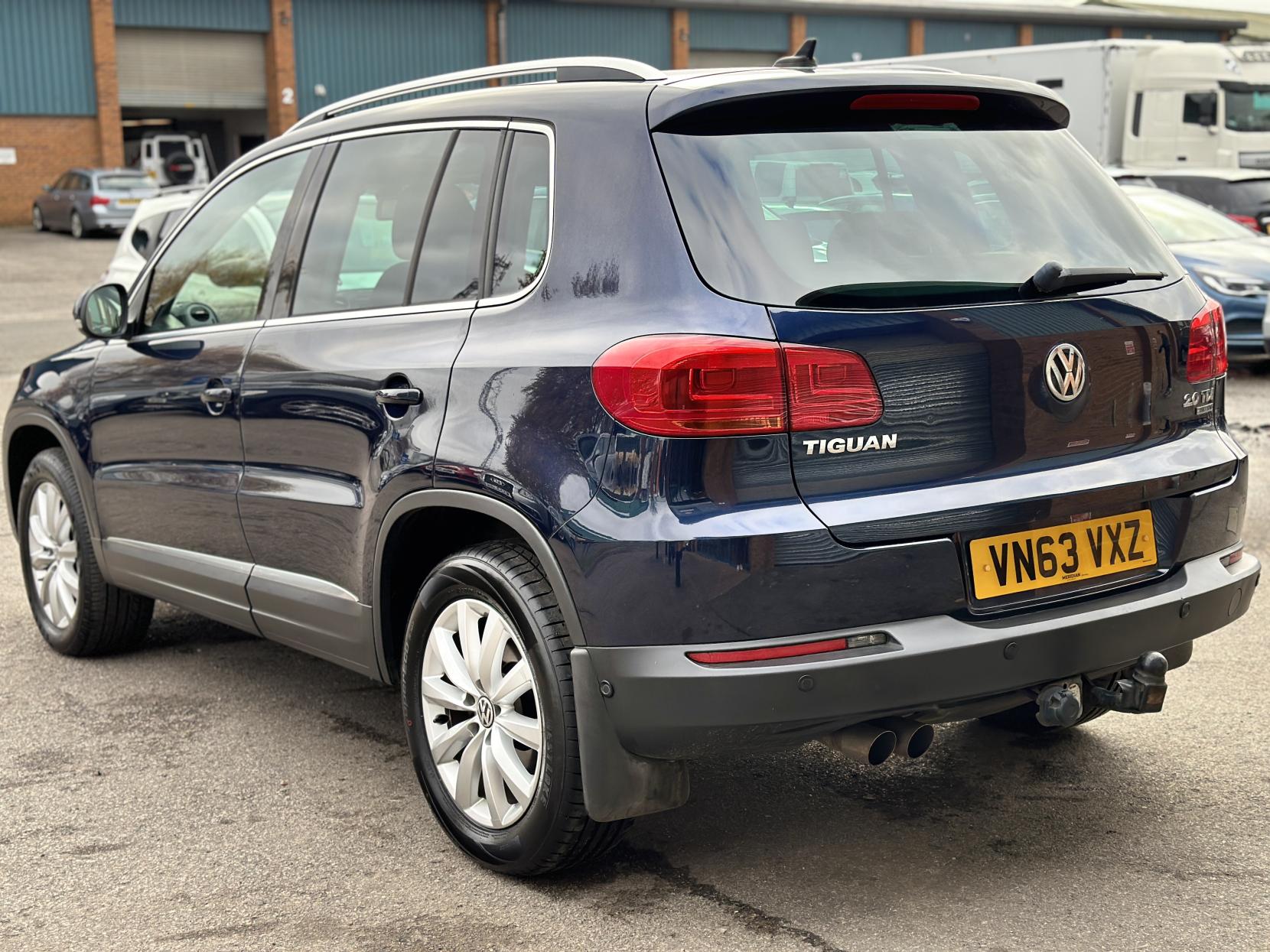 Volkswagen Tiguan 2.0 TDI BlueMotion Tech Match SUV 5dr Diesel DSG 4WD Euro 5 (s/s) (140 ps)