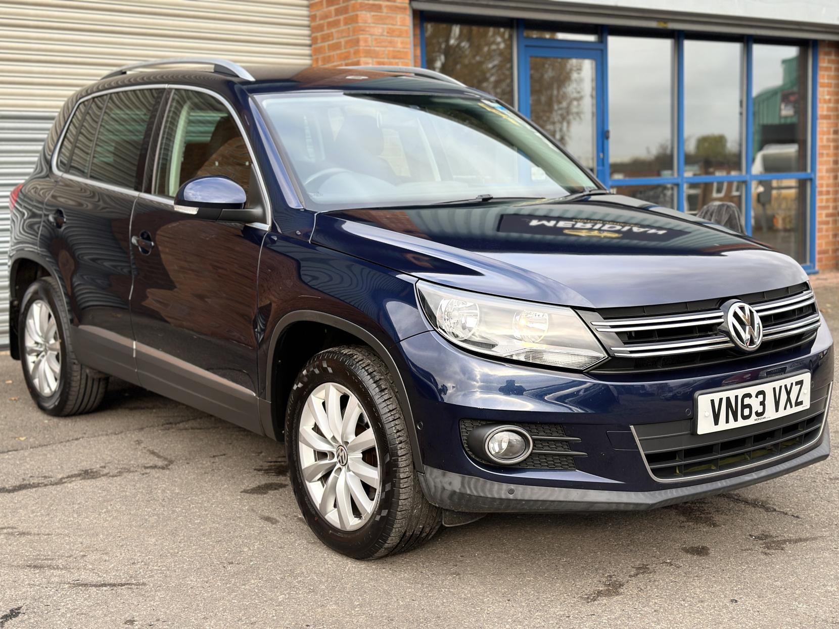 Volkswagen Tiguan 2.0 TDI BlueMotion Tech Match SUV 5dr Diesel DSG 4WD Euro 5 (s/s) (140 ps)