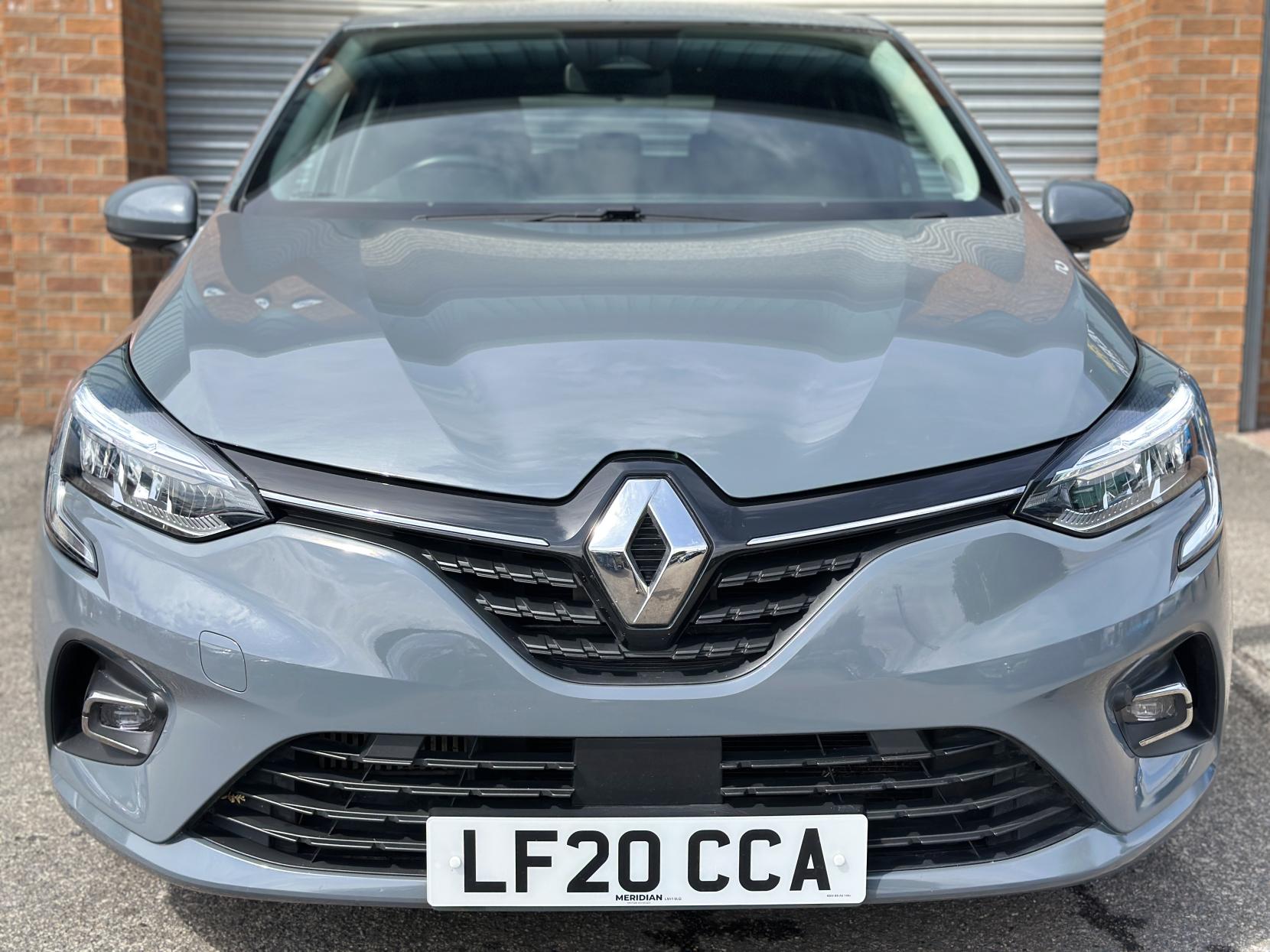 Renault Clio 1.0 TCe Iconic Hatchback 5dr Petrol Manual Euro 6 (s/s) (100 ps)