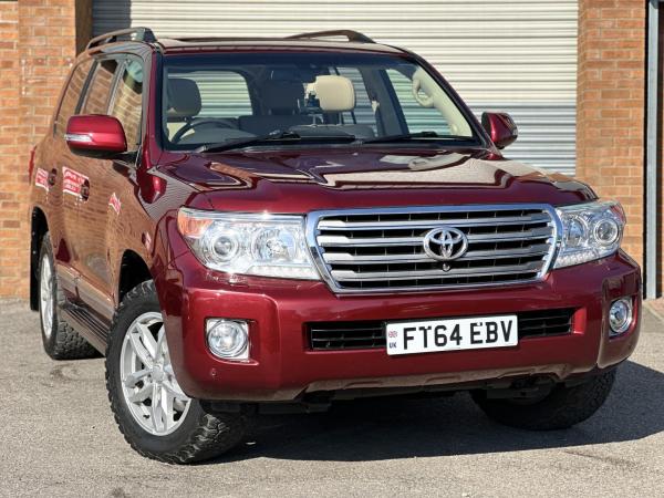 Toyota Land Cruiser 4.5 D-4D V8 SUV 5dr Diesel Auto 4WD Euro 5 (268 ps)