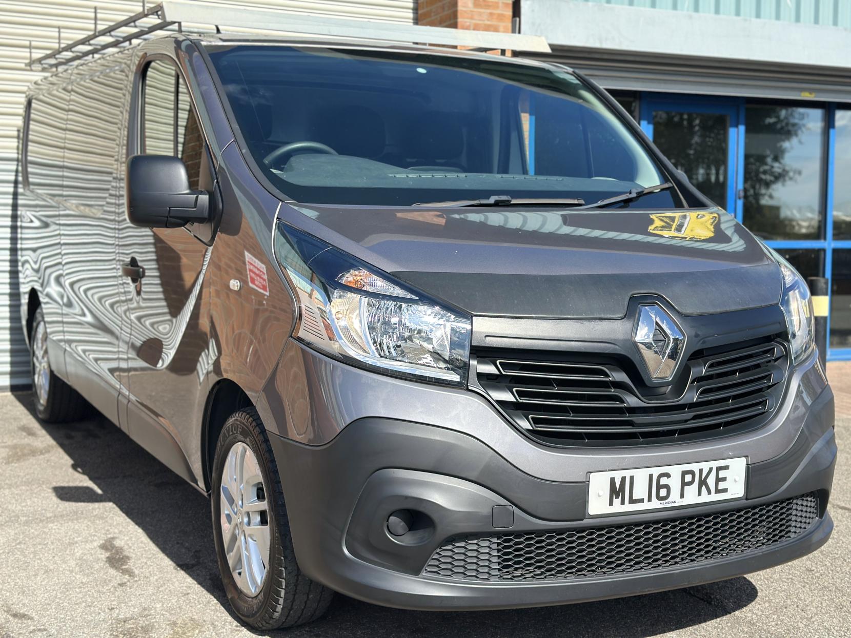 Renault Trafic 1.6 dCi 29 Business Panel Van 5dr Diesel Manual LWB Standard Roof Euro 5 (115 ps)