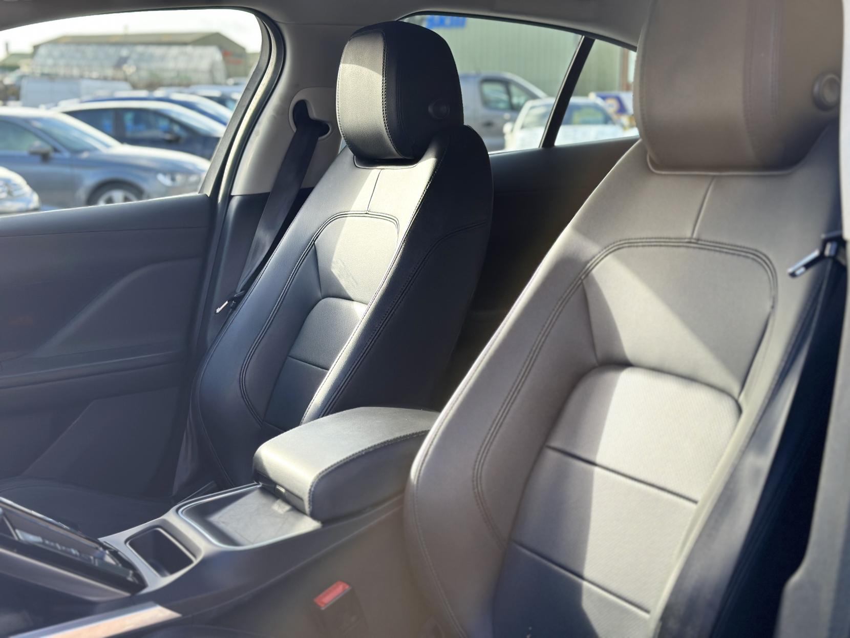 Jaguar I-PACE 400 90kWh S SUV 5dr Electric Auto 4WD (400 ps)