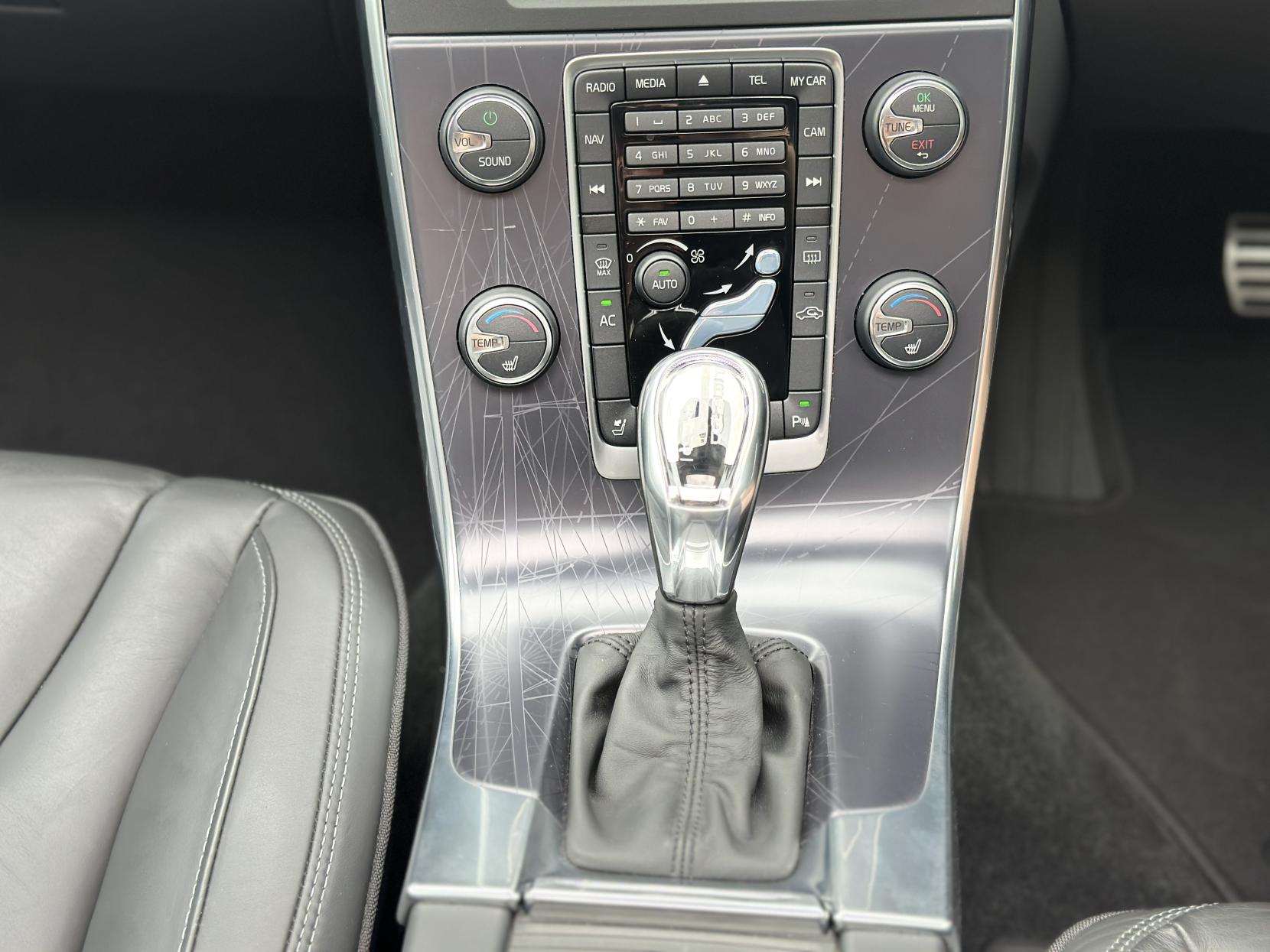 Volvo V60 1.6 Ocean Race Nav Estate (2010 - 2013)