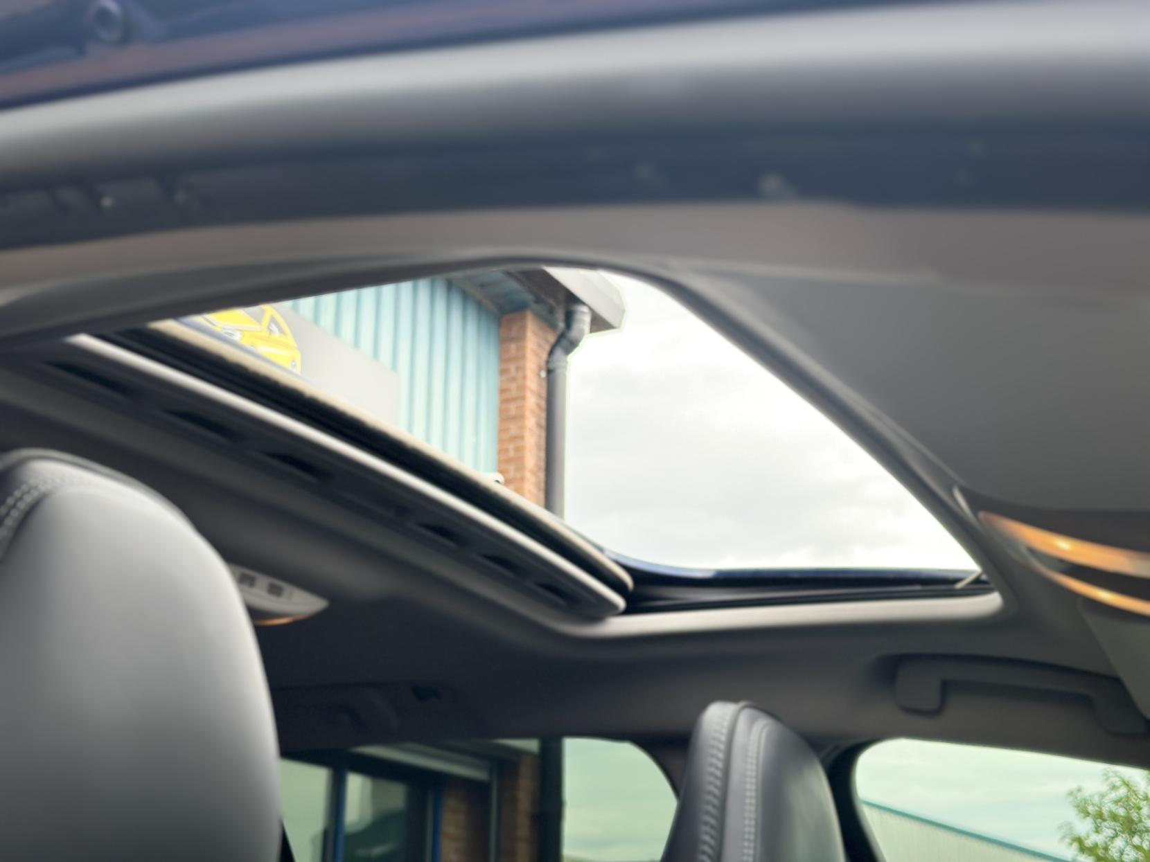 Volvo V60 1.6 Ocean Race Nav Estate (2010 - 2013)