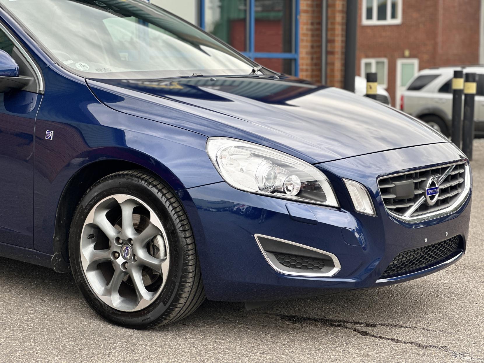 Volvo V60 1.6 Ocean Race Nav Estate (2010 - 2013)