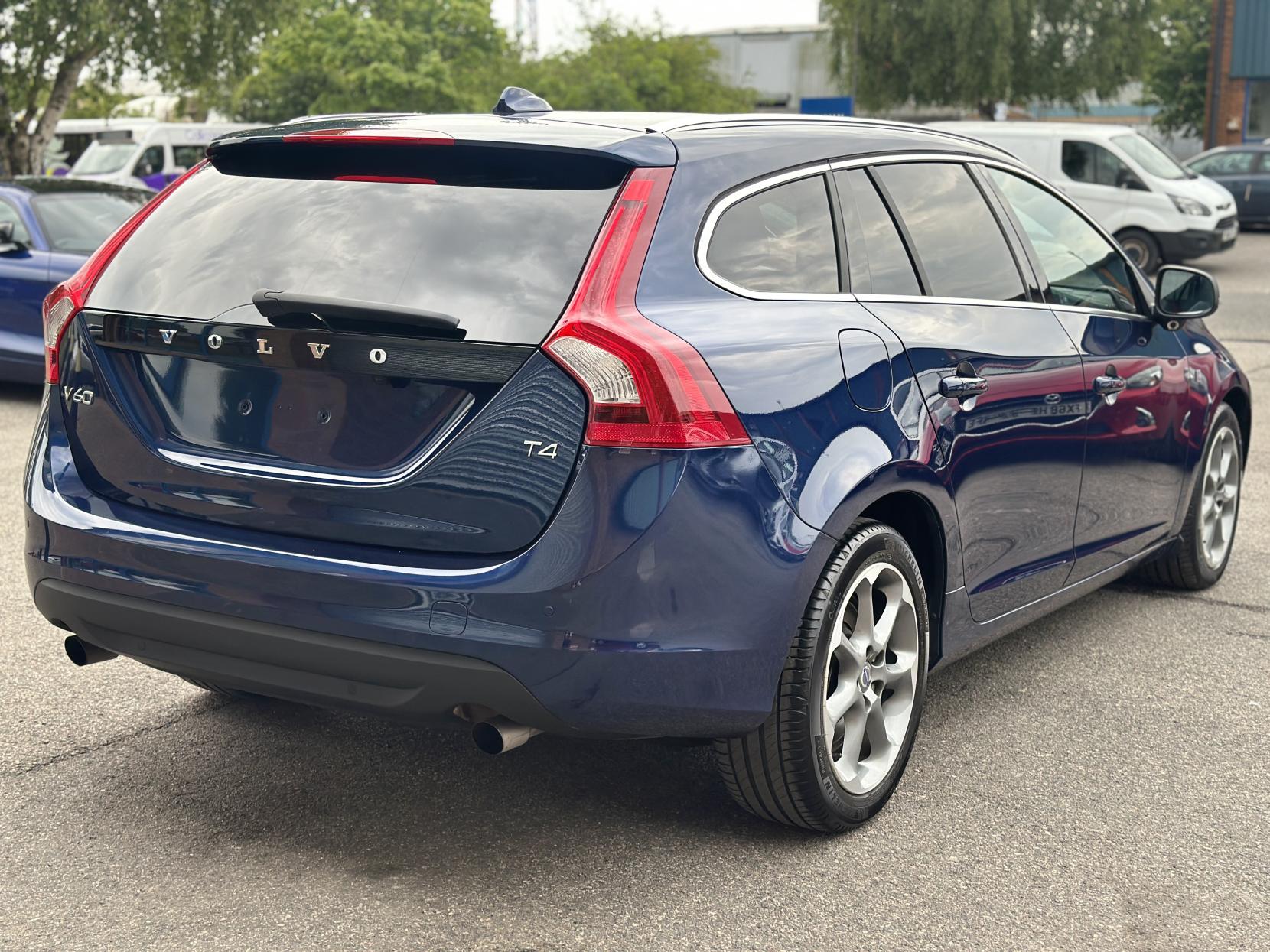 Volvo V60 1.6 Ocean Race Nav Estate (2010 - 2013)