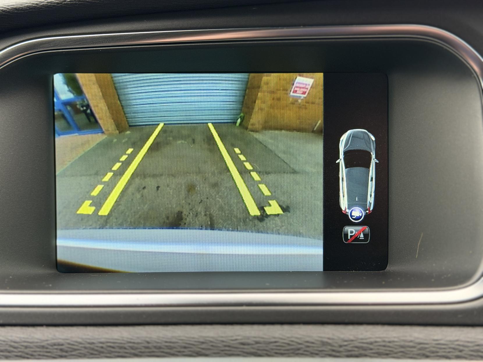 Volvo V40 1.6 T4 SE LUX NAV OCEAN RACE EDITON