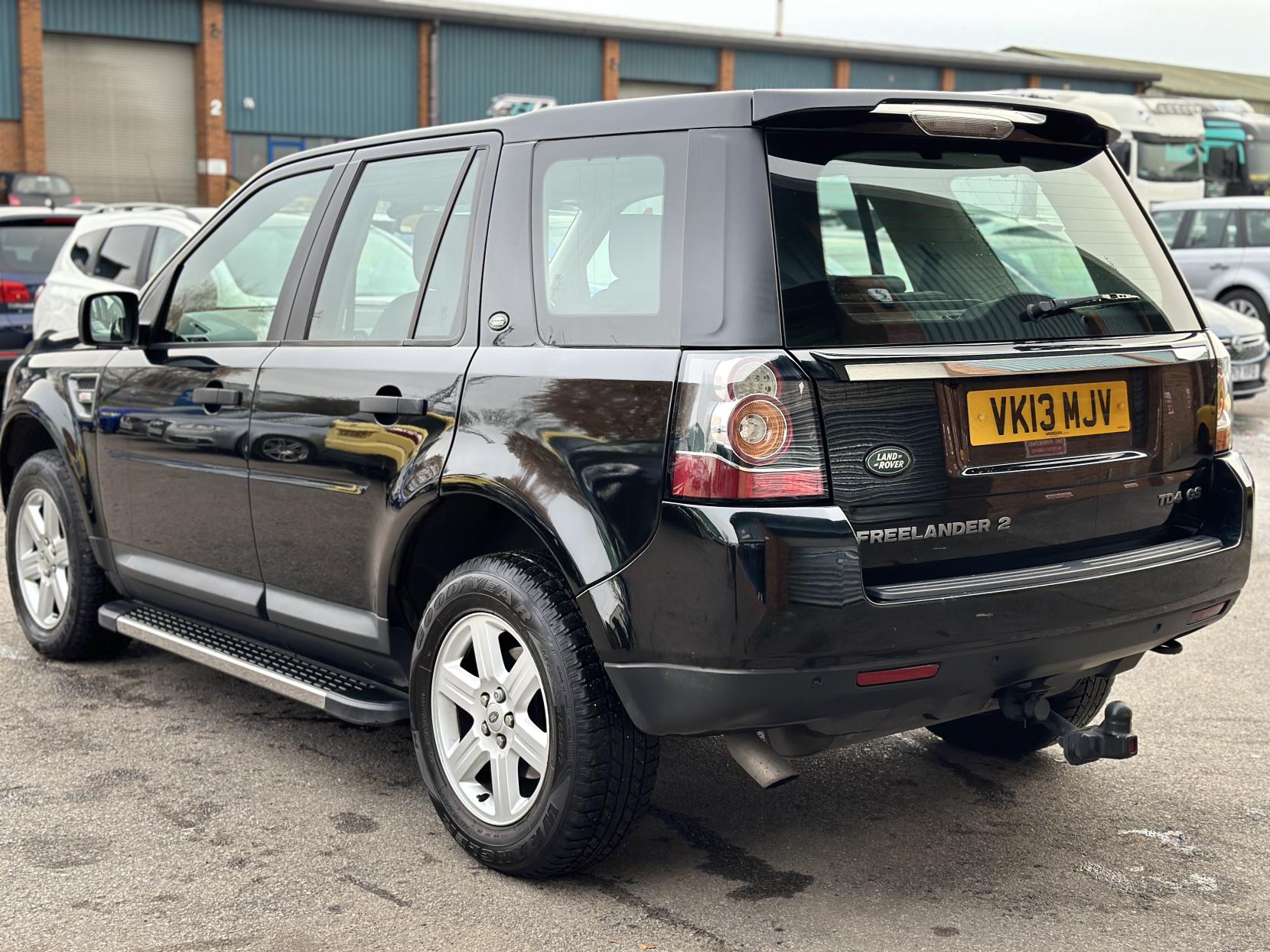 Land Rover Freelander 2 2.2 TD4 GS SUV 5dr Diesel Manual 4WD Euro 5 (s/s) (150 ps)