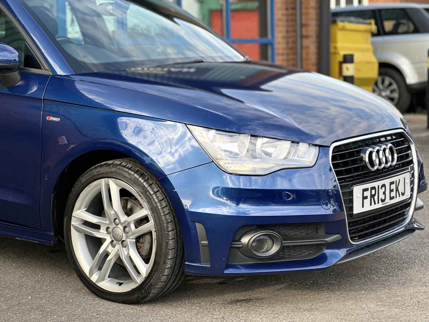 Audi A1 1.6 TDI S line Sportback 5dr Diesel Manual Euro 5 (s/s) (105 ps)
