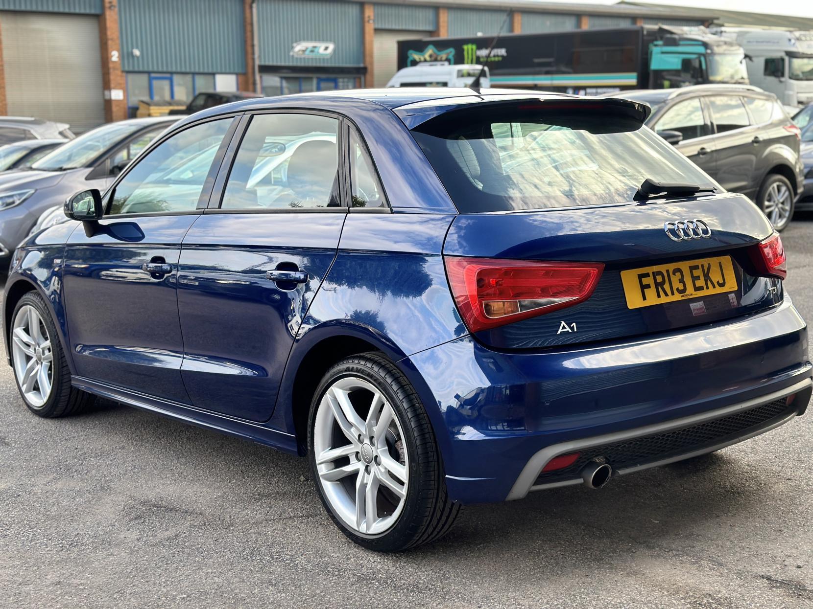 Audi A1 1.6 TDI S line Sportback 5dr Diesel Manual Euro 5 (s/s) (105 ps)