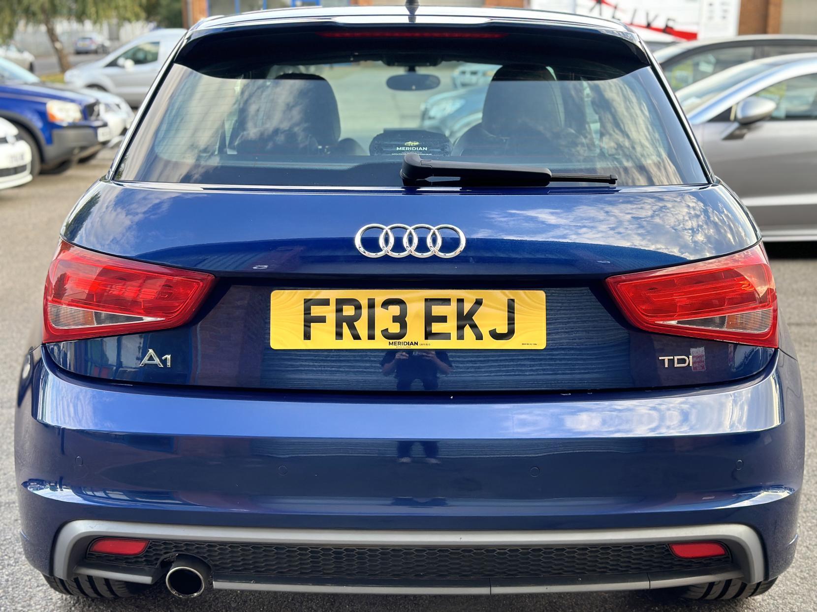 Audi A1 1.6 TDI S line Sportback 5dr Diesel Manual Euro 5 (s/s) (105 ps)